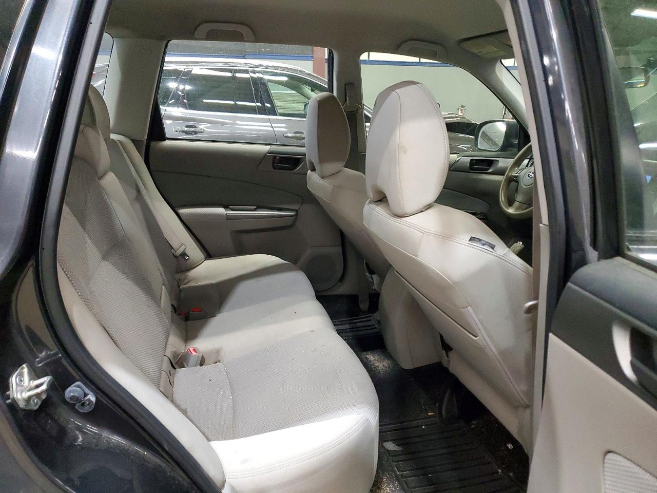 2013 Subaru Forester 2.5x Gray vin: JF2SHABC3DG406562