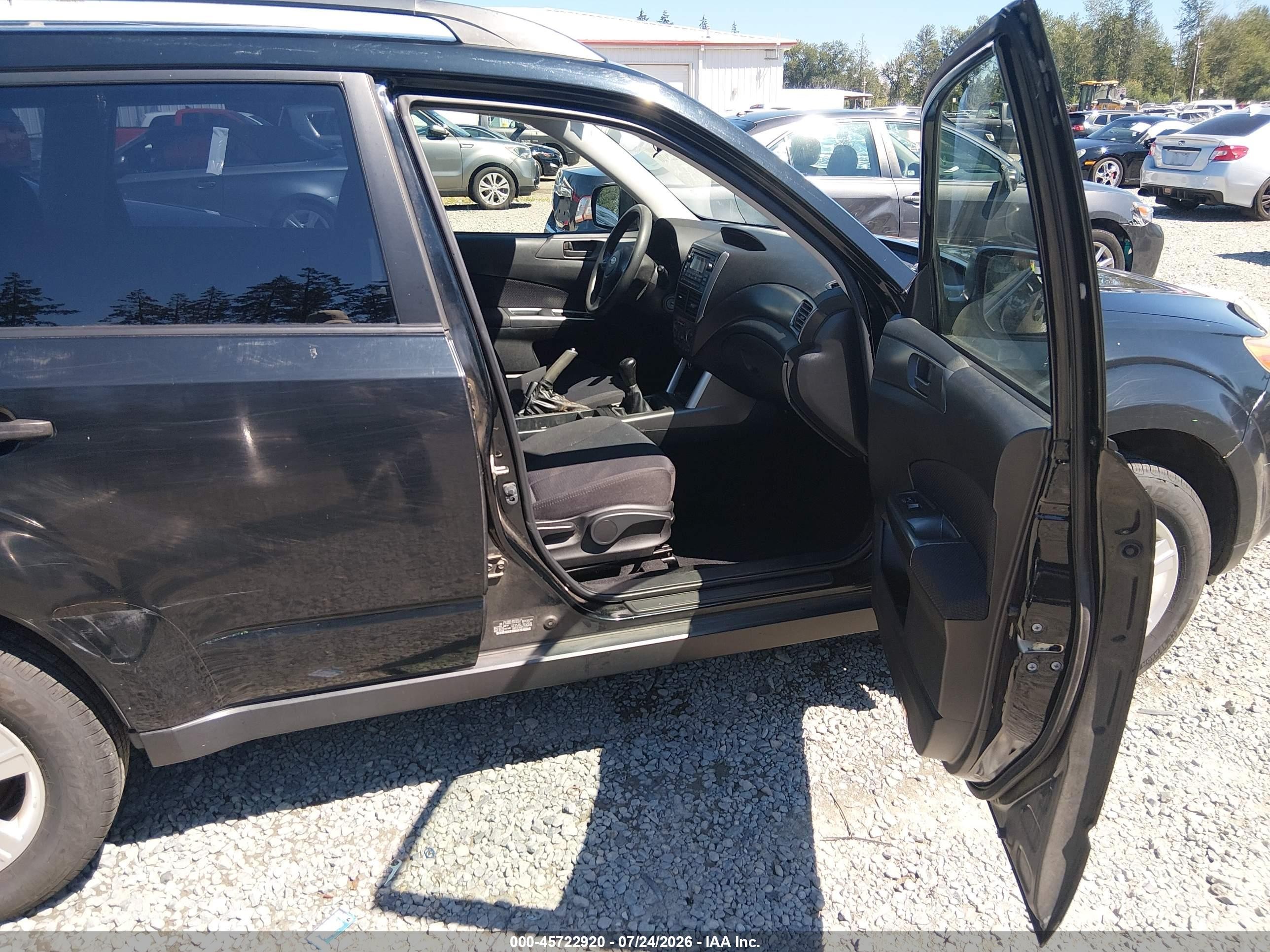 2013 Subaru Forester 2.5x Black vin: JF2SHABC3DG430361