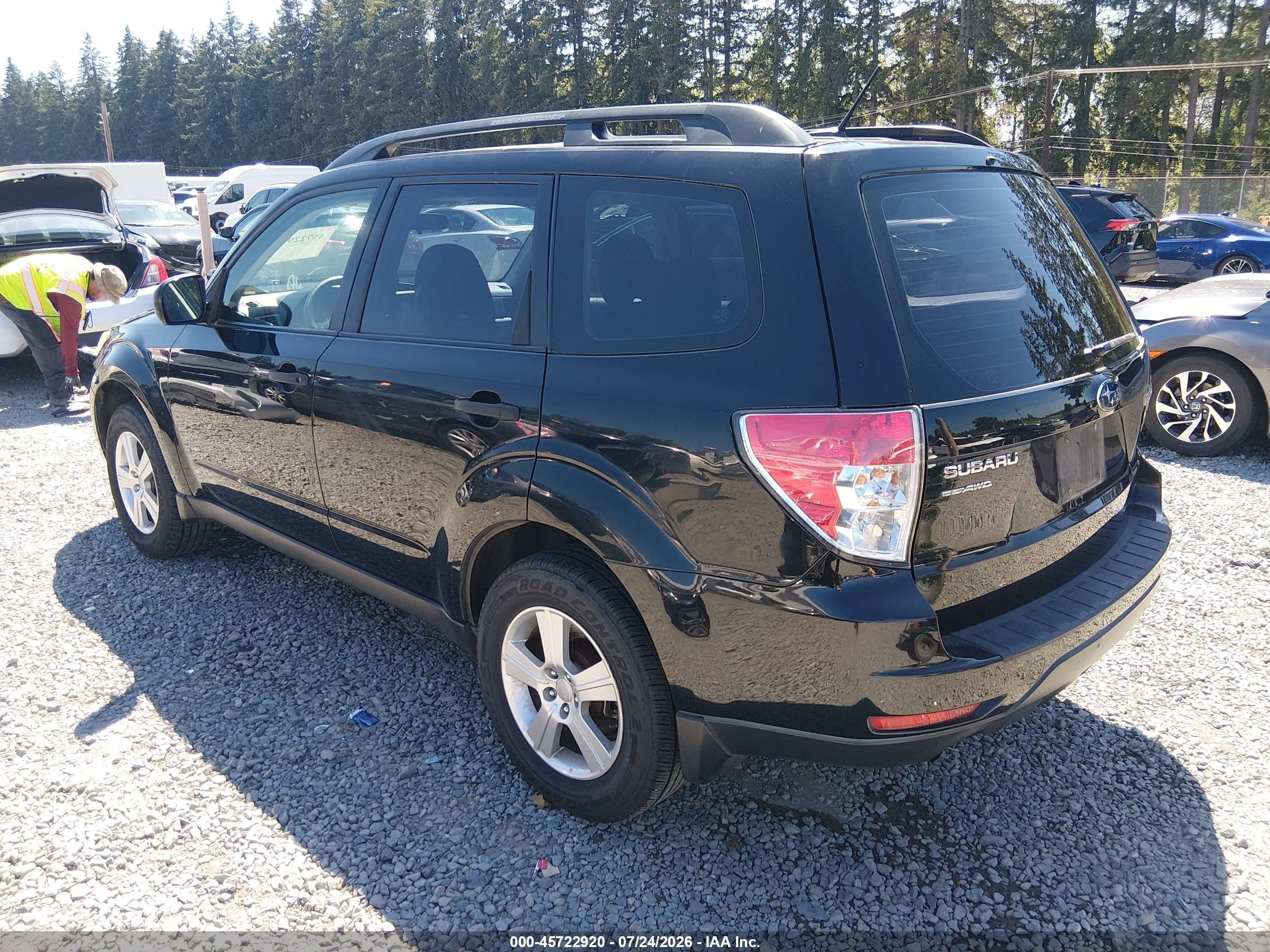 2013 Subaru Forester 2.5x Black vin: JF2SHABC3DG430361