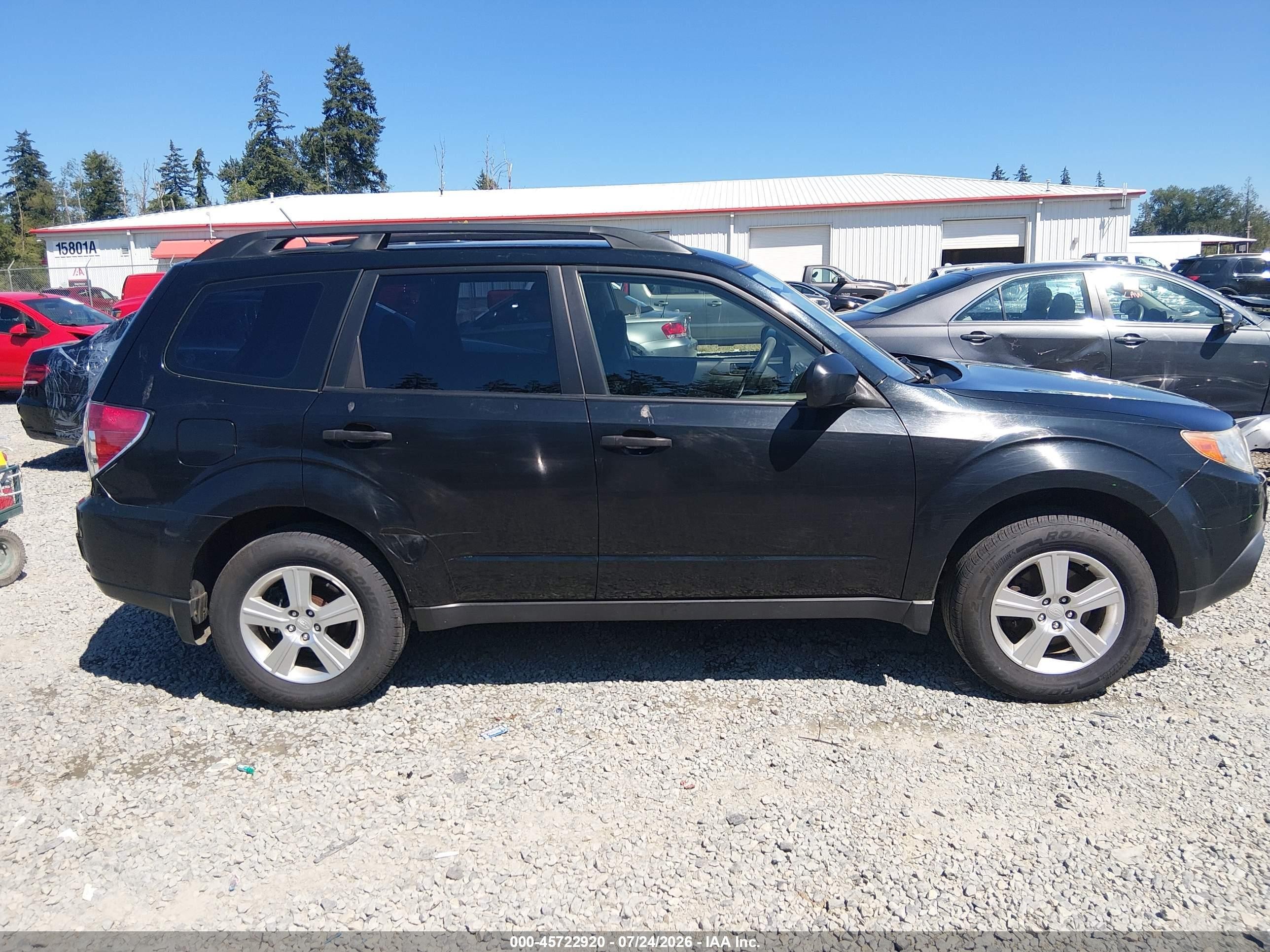 2013 Subaru Forester 2.5x Black vin: JF2SHABC3DG430361