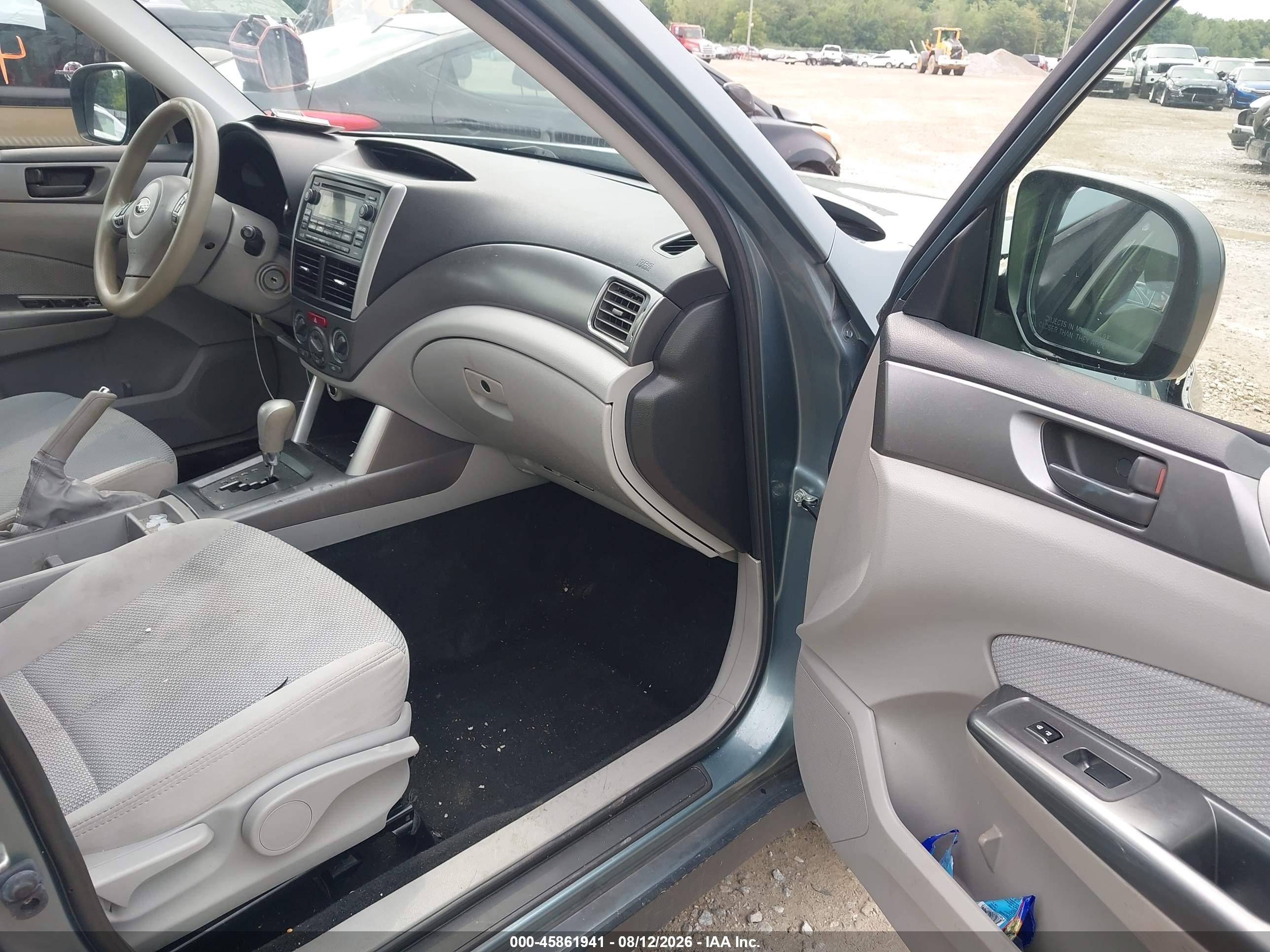 2013 Subaru Forester 2.5x Blue vin: JF2SHABC3DH412940