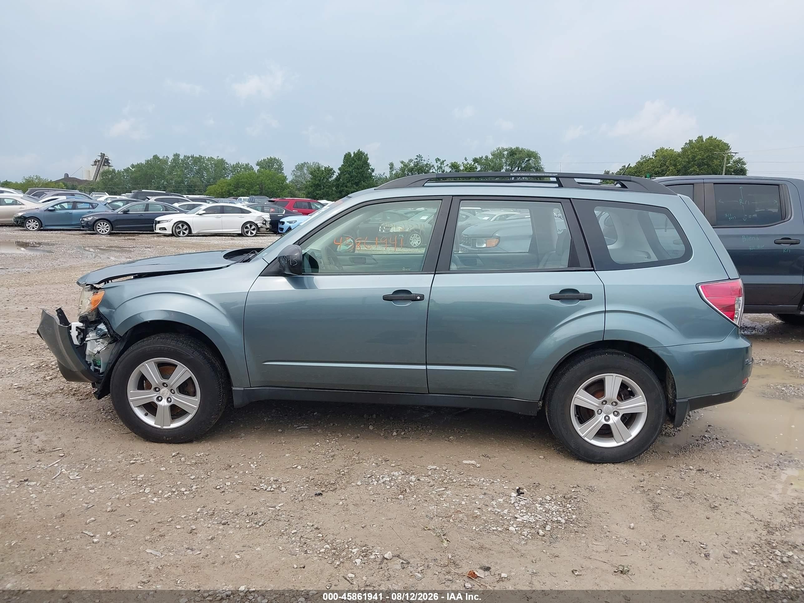 2013 Subaru Forester 2.5x Blue vin: JF2SHABC3DH412940
