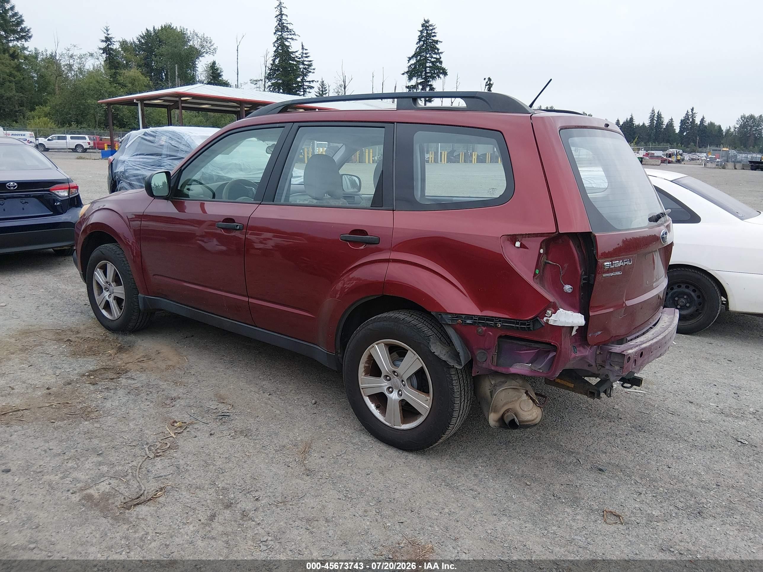 2013 Subaru Forester 2.5x Red vin: JF2SHABC3DH423257