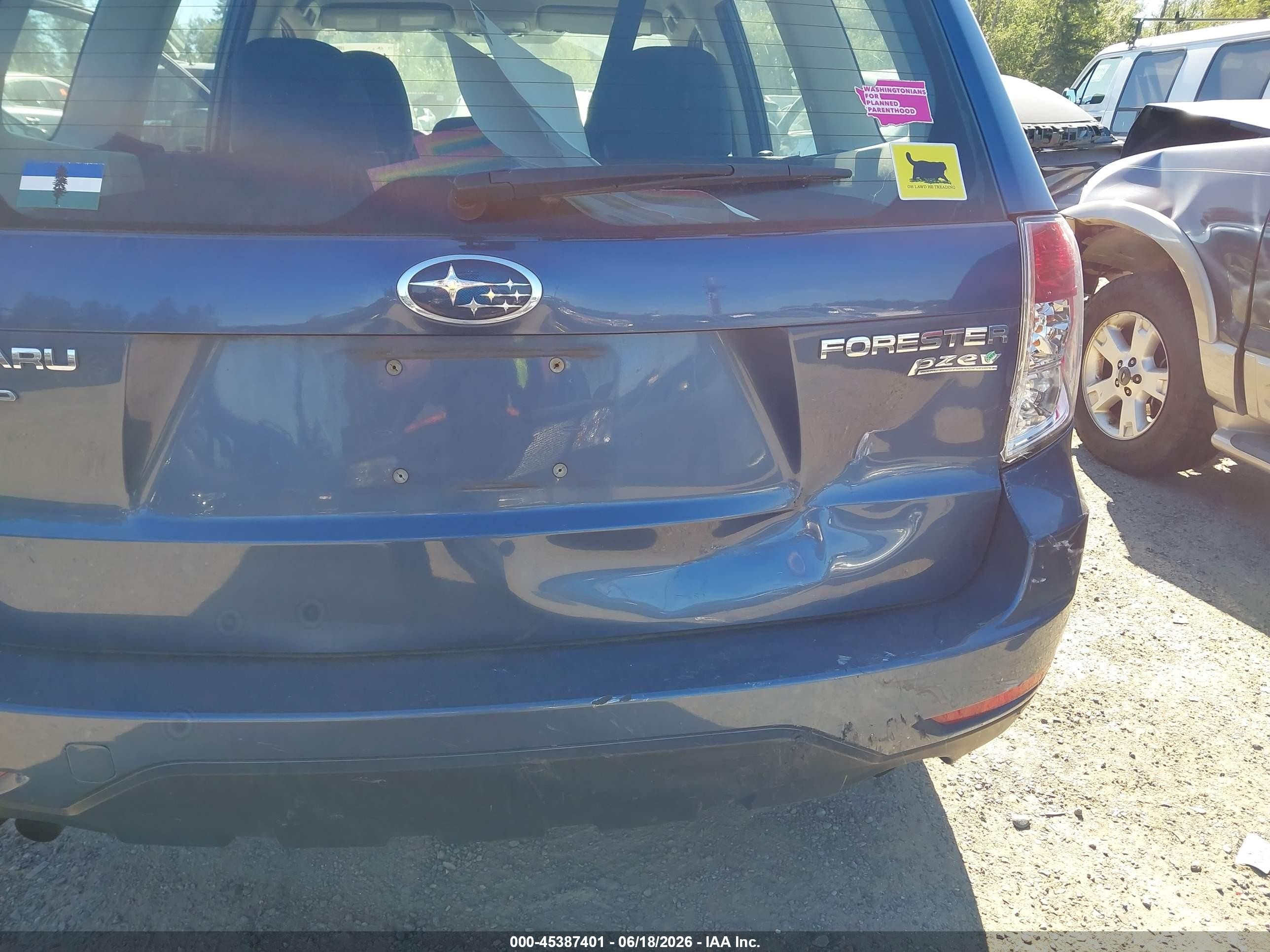 2011 Subaru Forester 2.5x Blue vin: JF2SHABC4BH711432