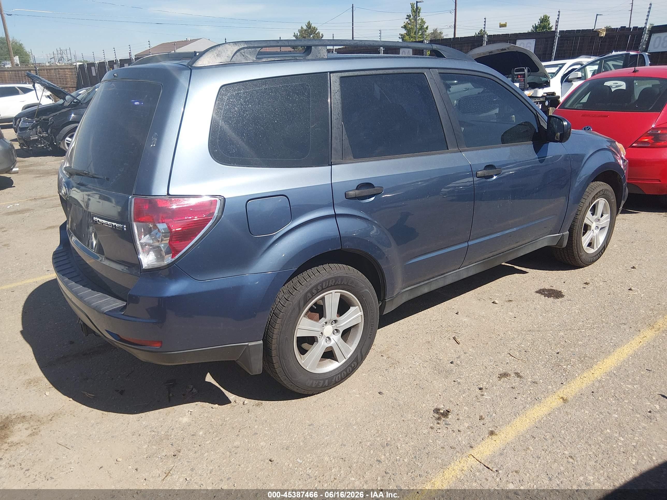 2012 Subaru Forester 2.5x Синий vin: JF2SHABC4CH413187