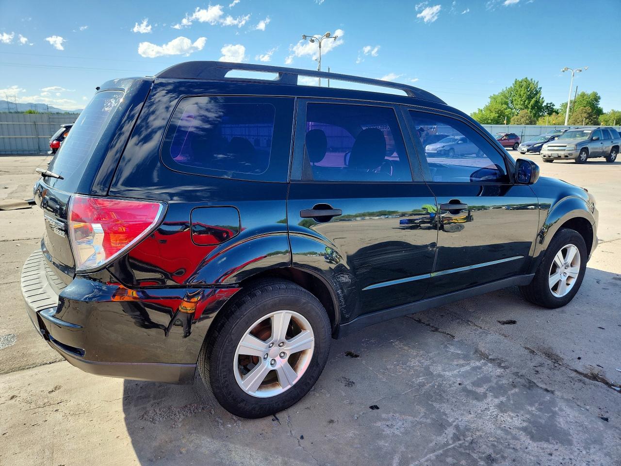 2012 Subaru Forester 2.5x Black vin: JF2SHABC4CH418146