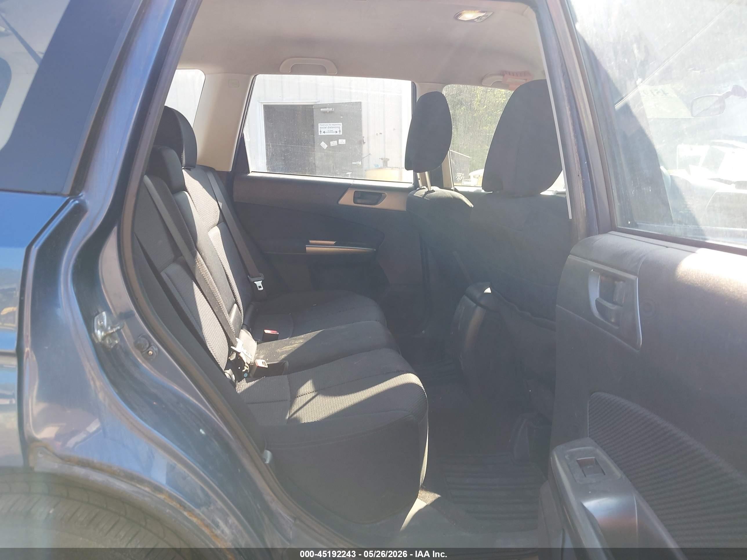 2012 Subaru Forester 2.5x Blue vin: JF2SHABC4CH441572