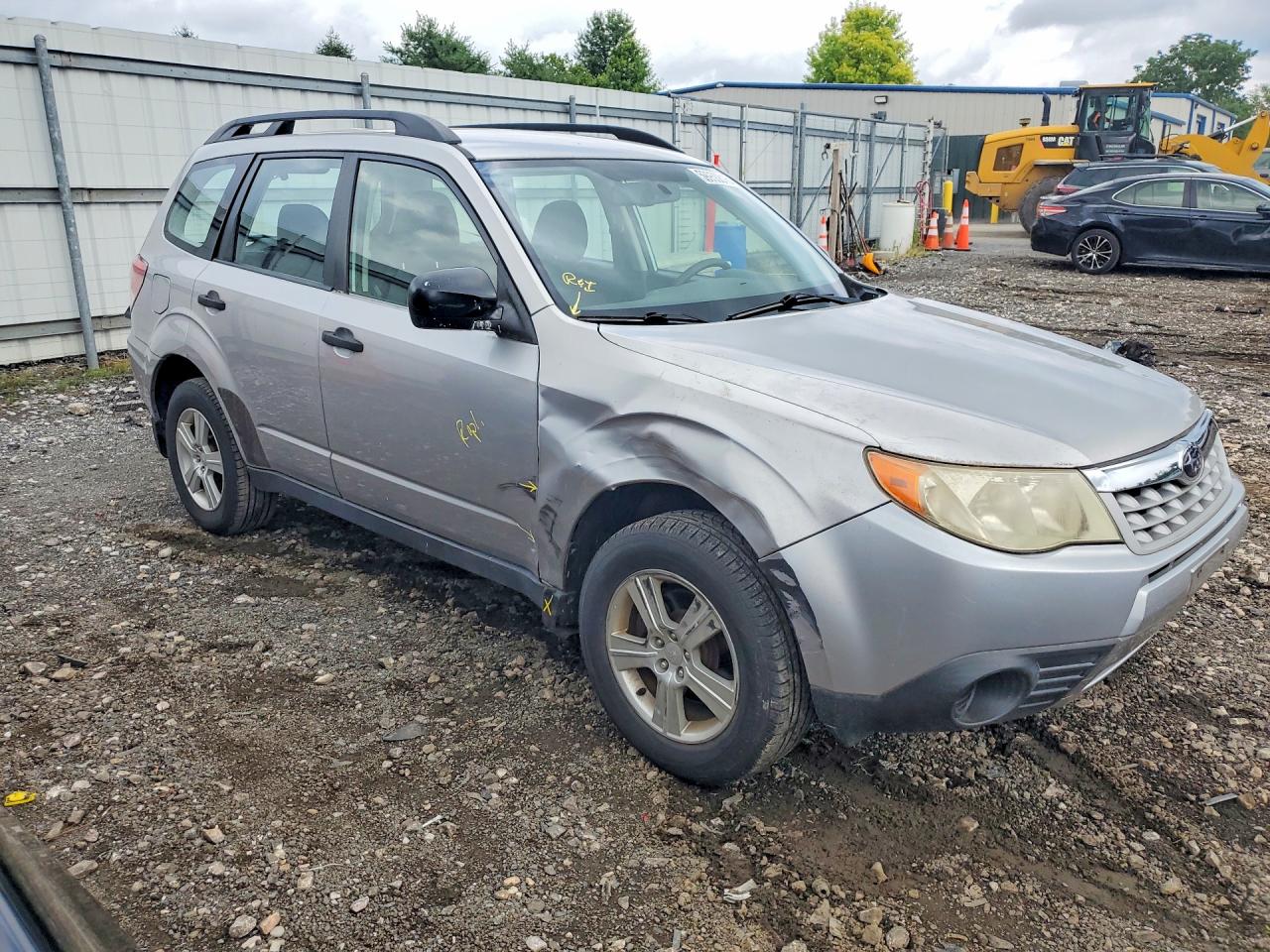 2012 Subaru Forester 2.5x Silver vin: JF2SHABC4CH466259