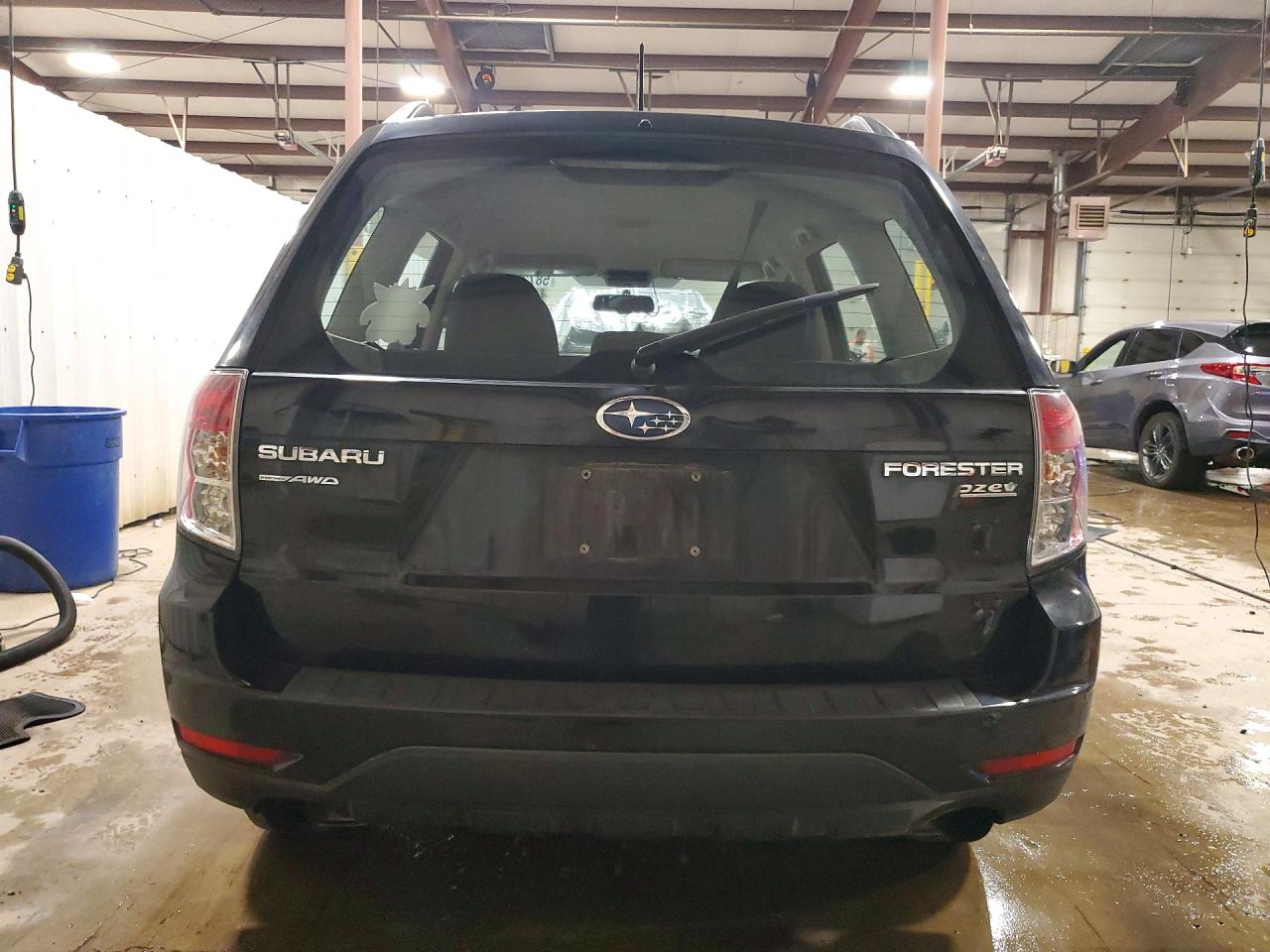 2013 Subaru Forester 2.5x Black vin: JF2SHABC4DH410355