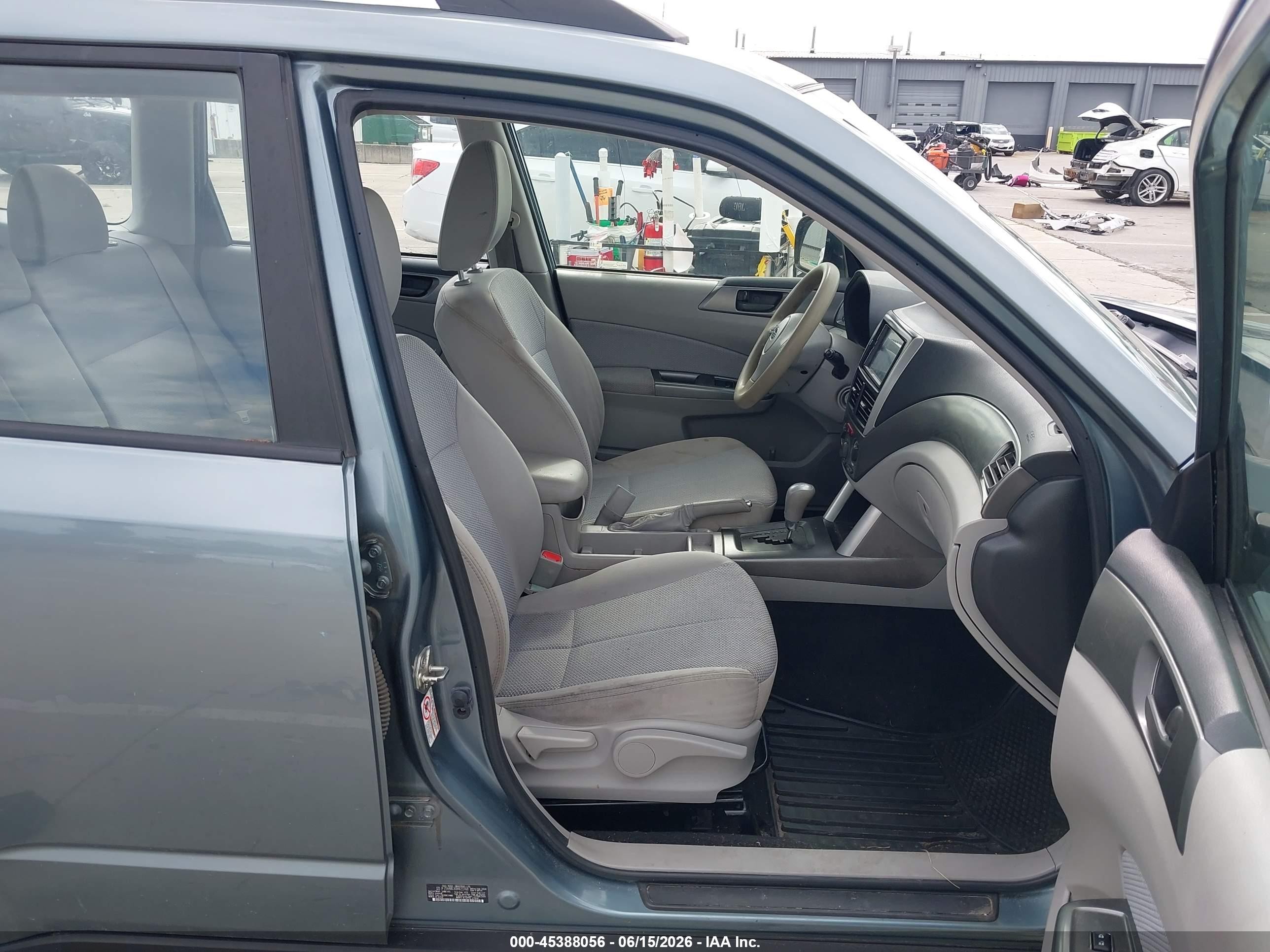 2013 Subaru Forester 2.5x Teal vin: JF2SHABC4DH423168