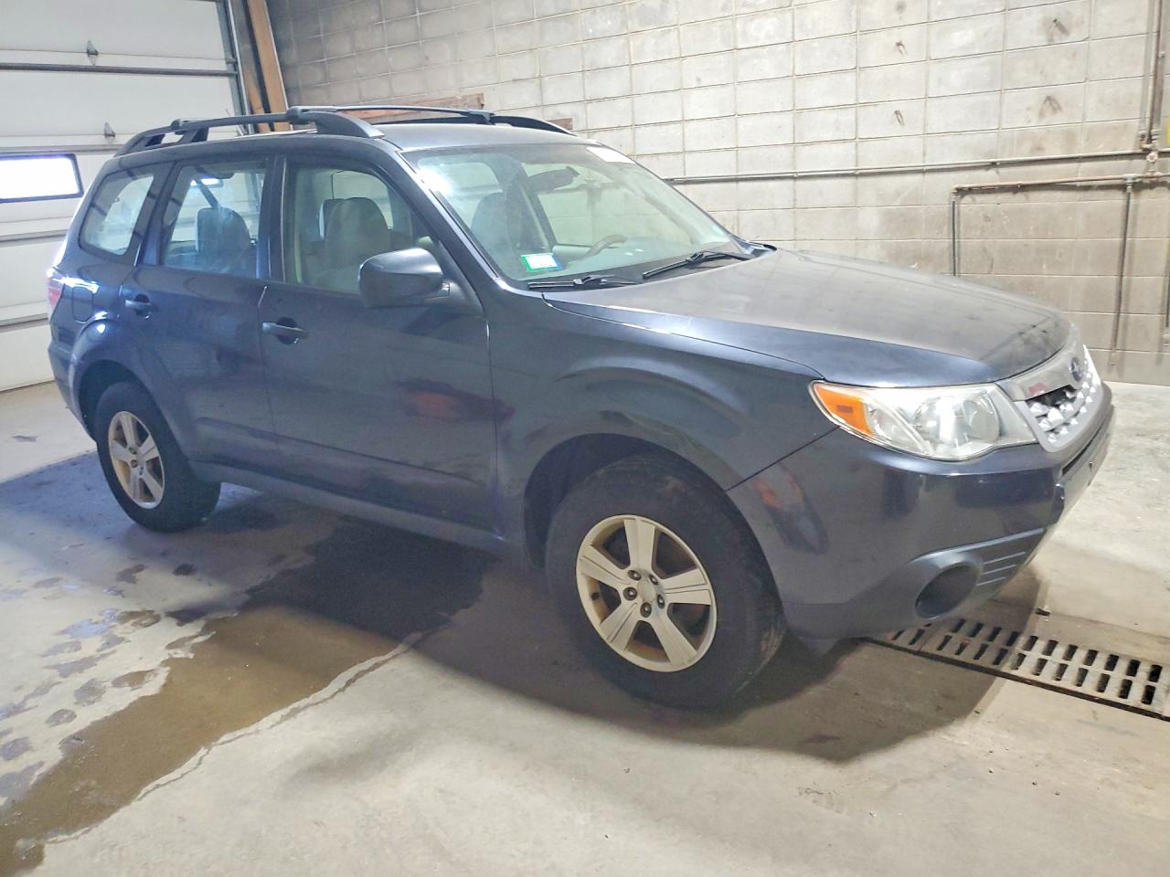 2013 Subaru Forester Charcoal vin: JF2SHABC4DH431352