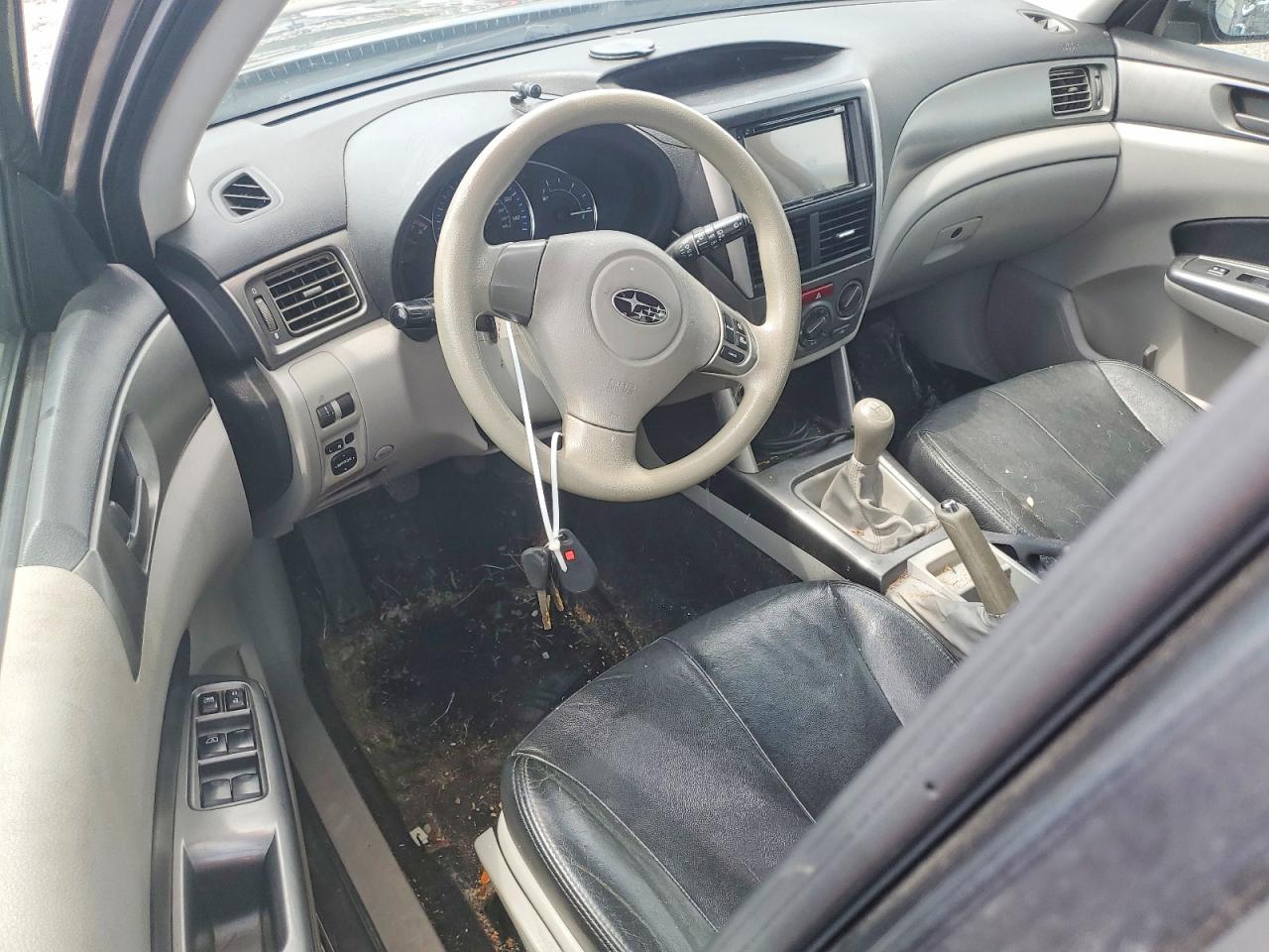 2011 Subaru Forester 2.5x Gray vin: JF2SHABC5BG705791