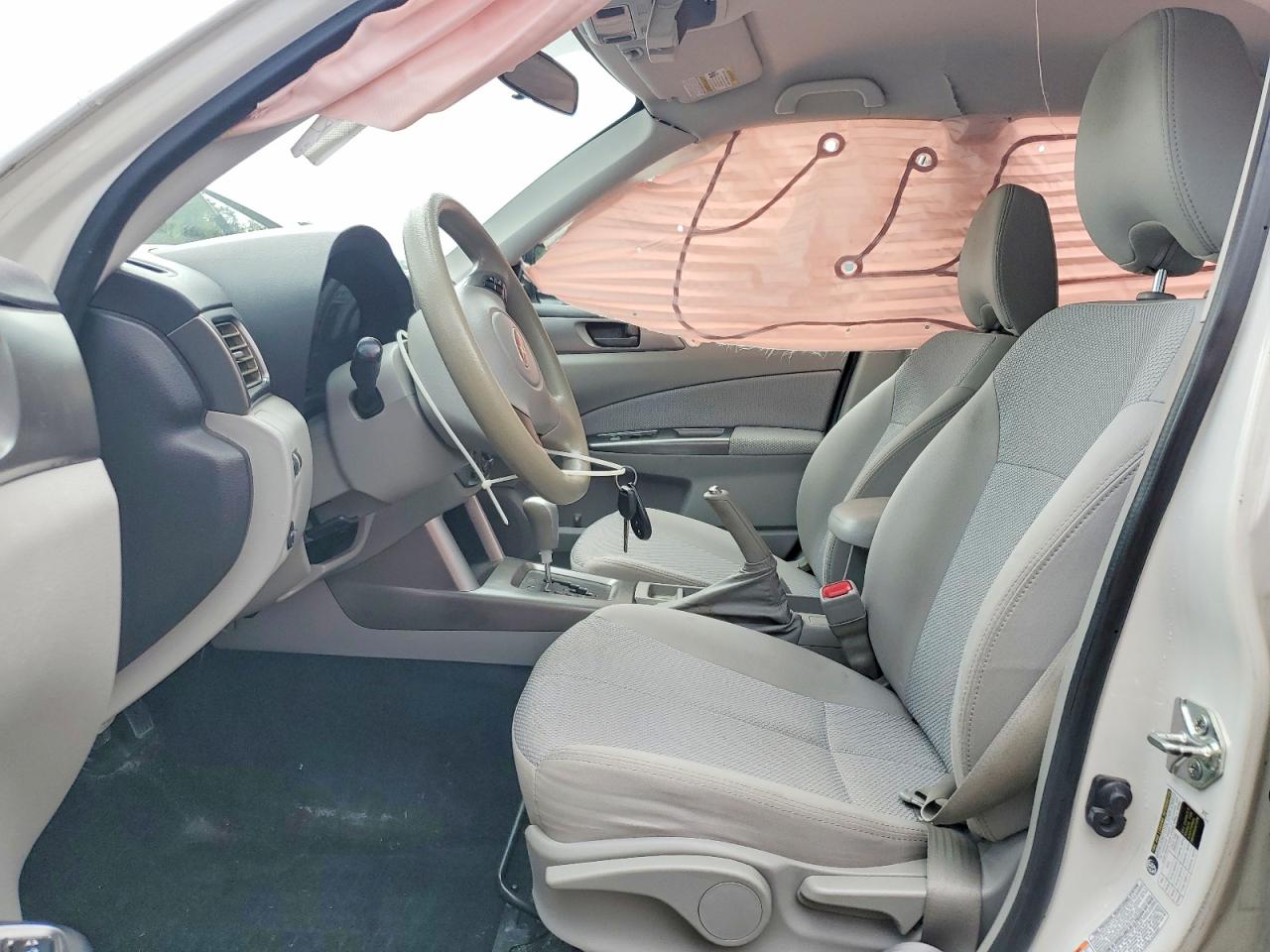 2011 Subaru Forester 2.5x White vin: JF2SHABC5BH715330