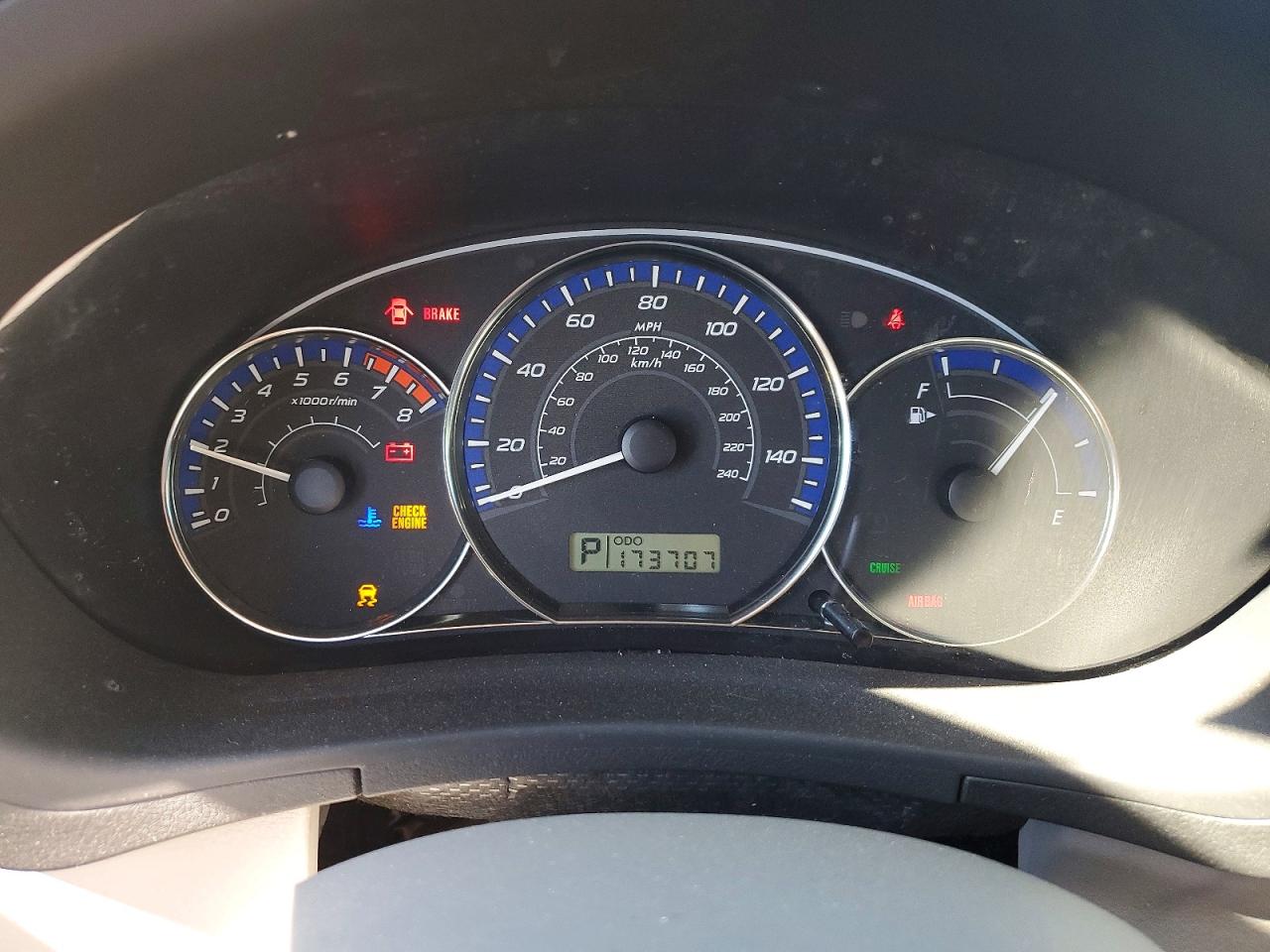 2011 Subaru Forester 2.5x Gray vin: JF2SHABC5BH717403