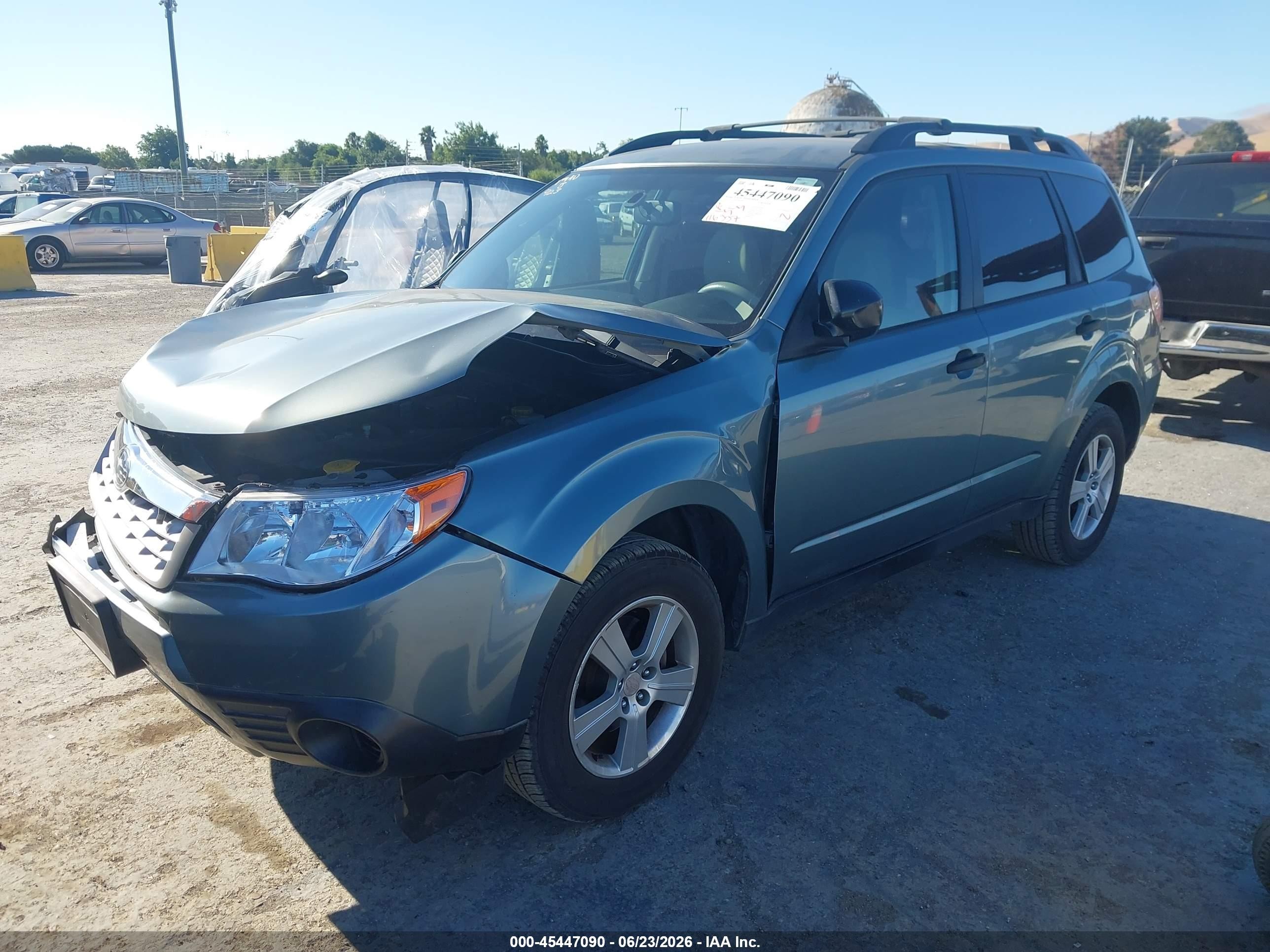 2011 Subaru Forester 2.5x Light Blue vin: JF2SHABC5BH774314