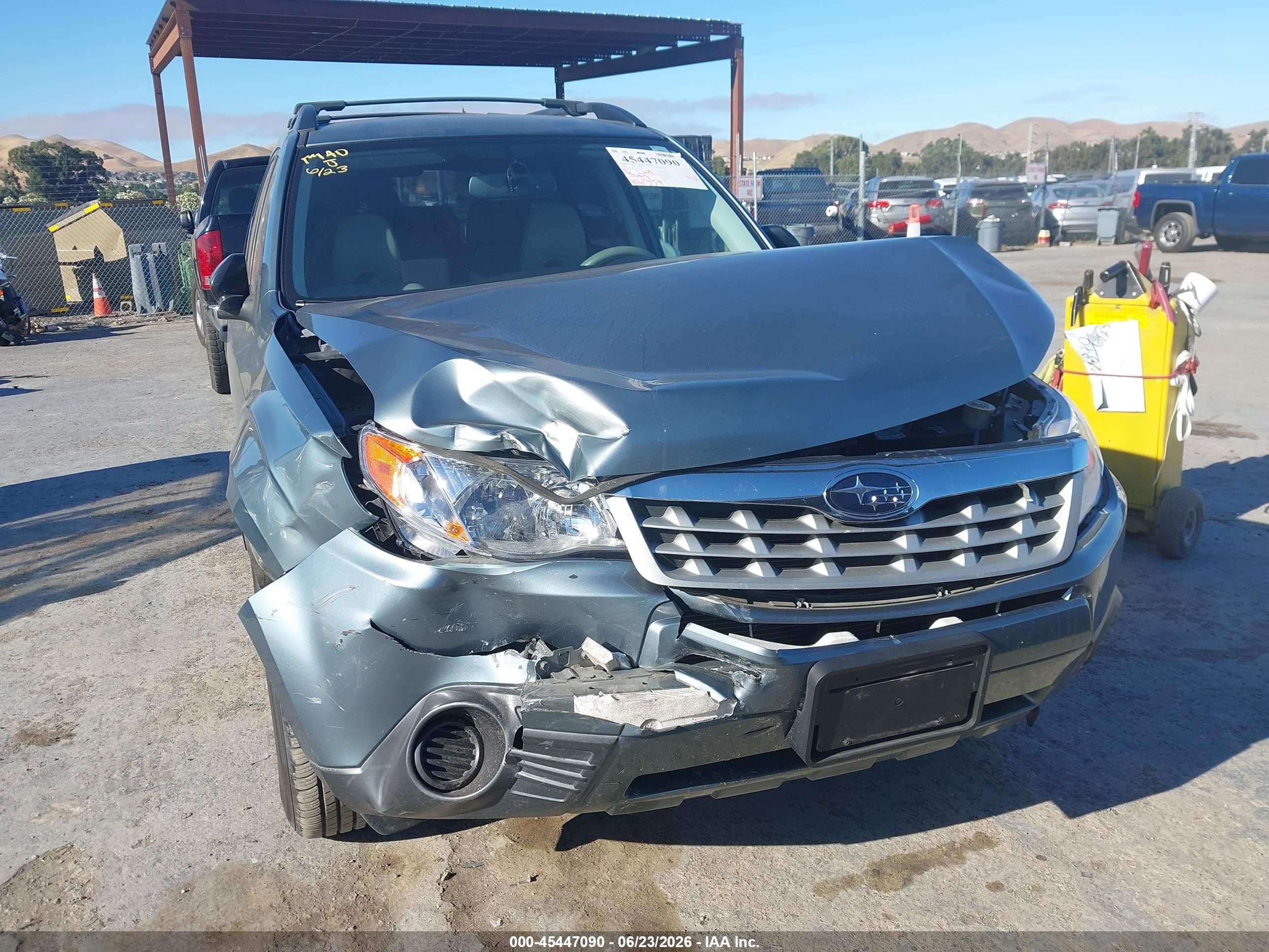 2011 Subaru Forester 2.5x Light Blue vin: JF2SHABC5BH774314