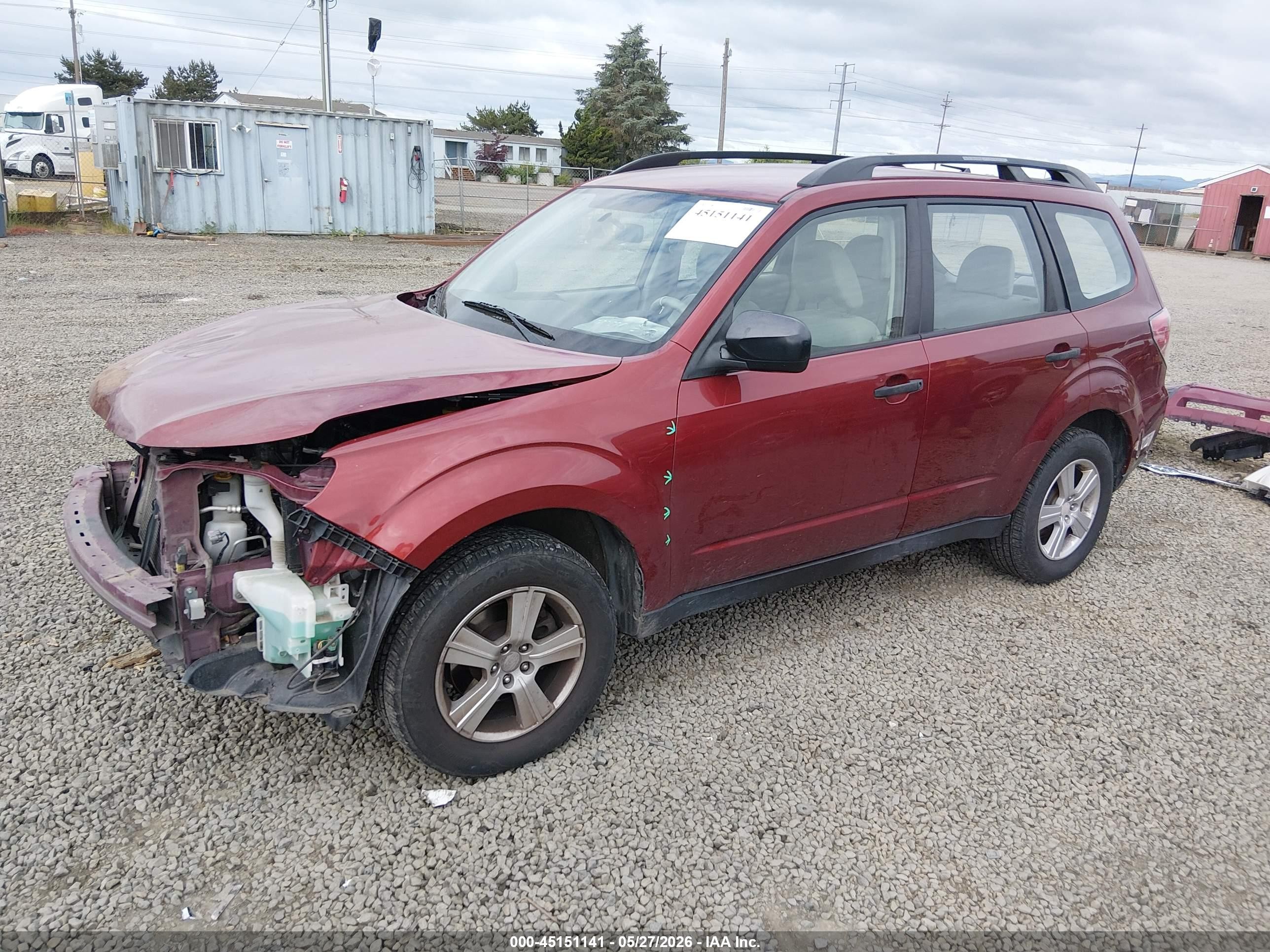 2011 Subaru Forester 2.5x Красный vin: JF2SHABC5BH774815