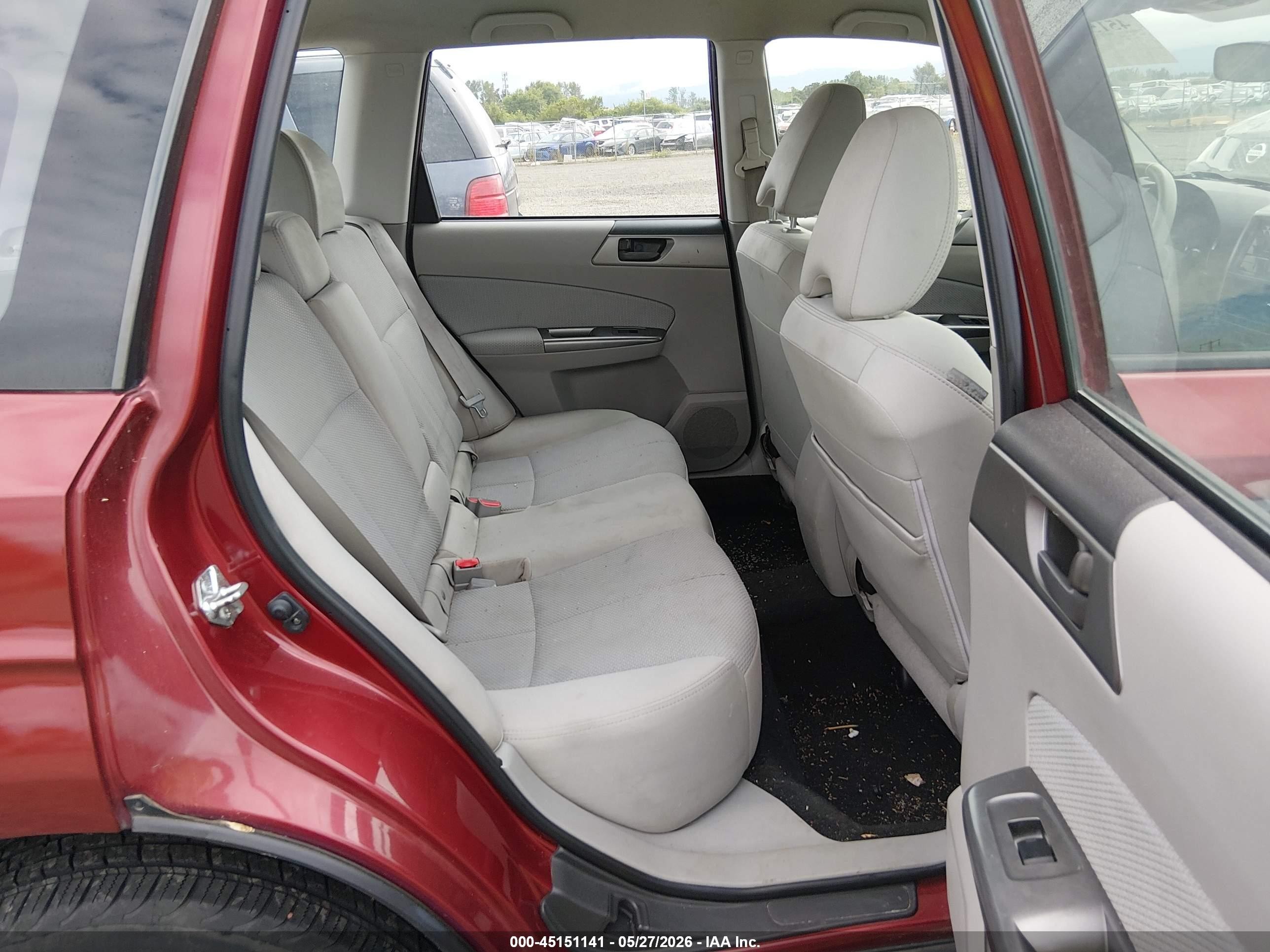 2011 Subaru Forester 2.5x Красный vin: JF2SHABC5BH774815