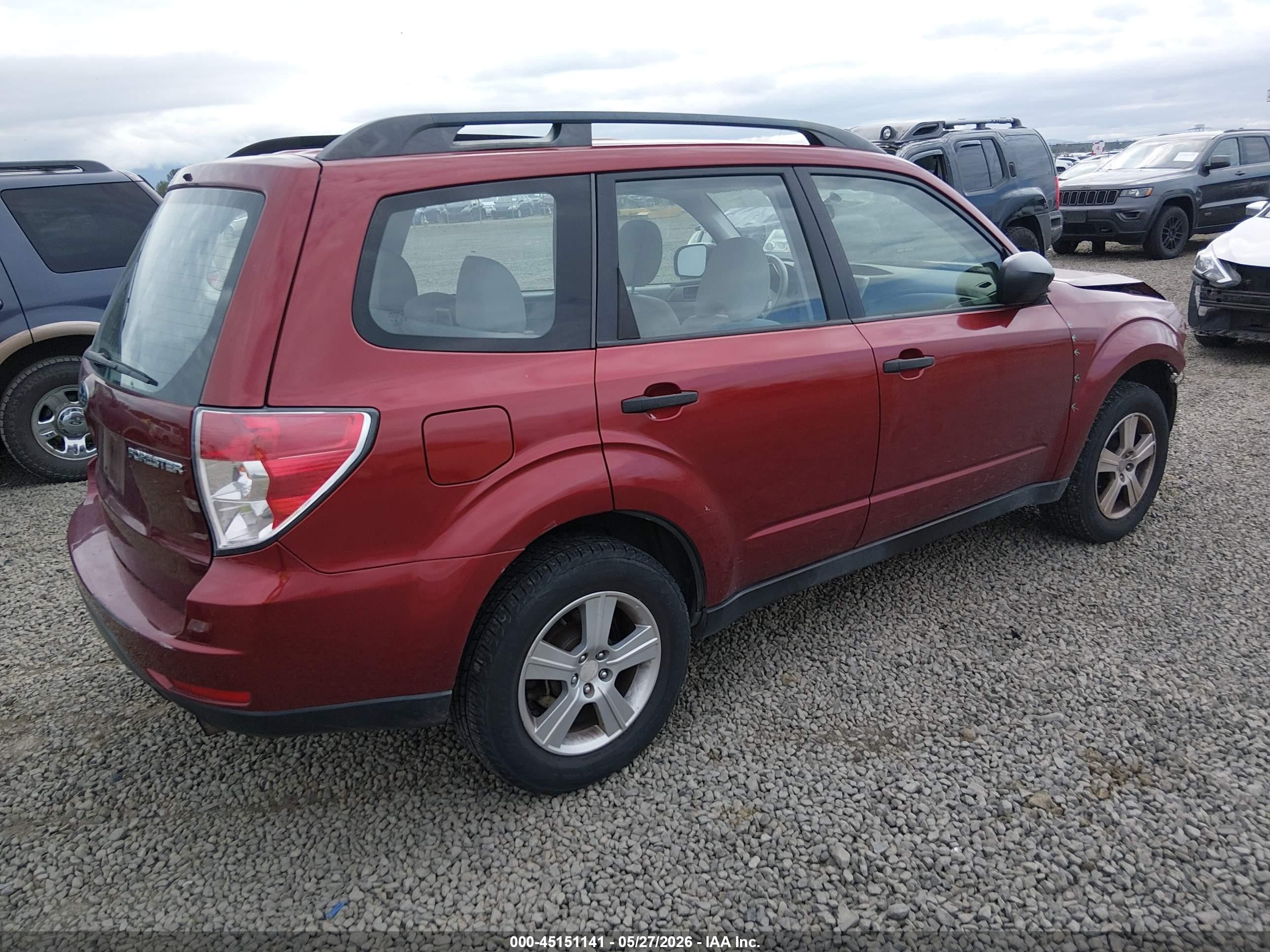 2011 Subaru Forester 2.5x Красный vin: JF2SHABC5BH774815