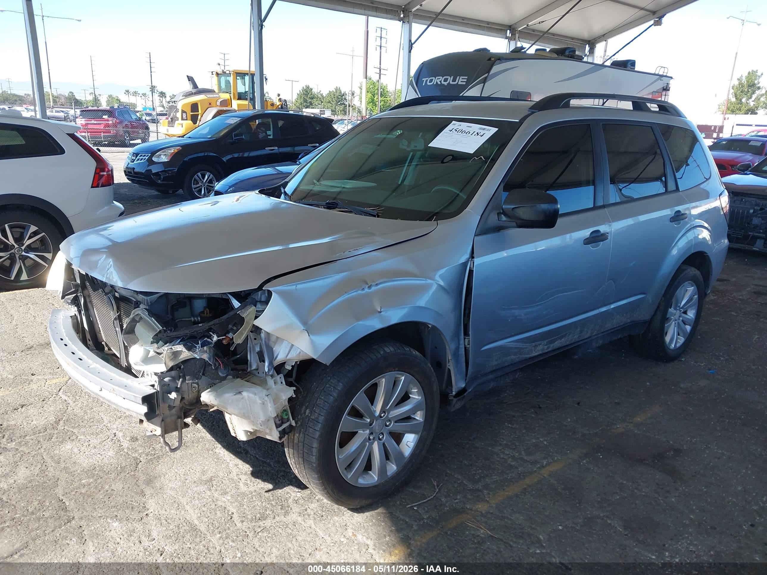 2012 Subaru Forester 2.5x Silver vin: JF2SHABC5CH404658