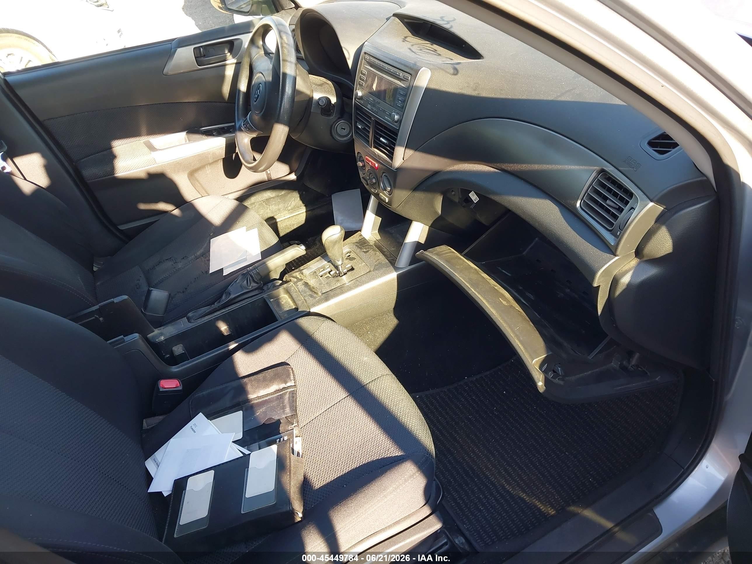 2012 Subaru Forester 2.5x Gray vin: JF2SHABC5CH422738