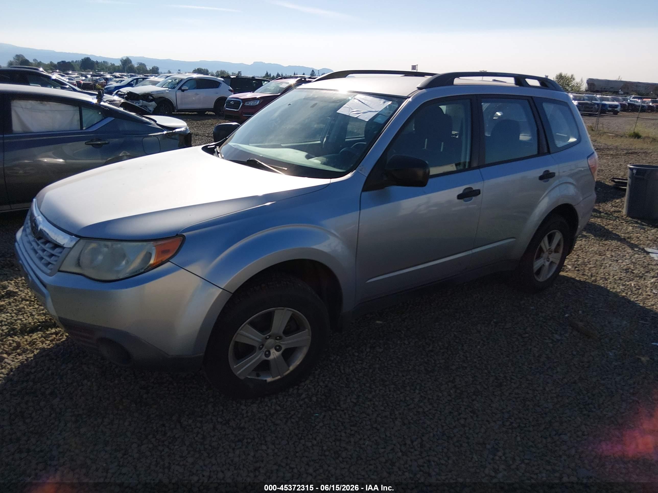 2012 Subaru Forester 2.5x Gray vin: JF2SHABC5CH433111