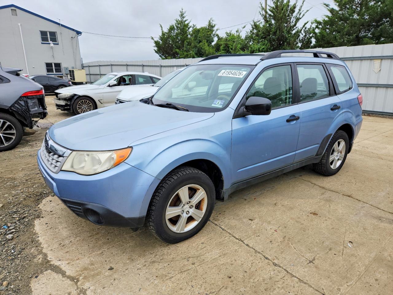 2012 Subaru Forester 2.5x Blue vin: JF2SHABC5CH450331