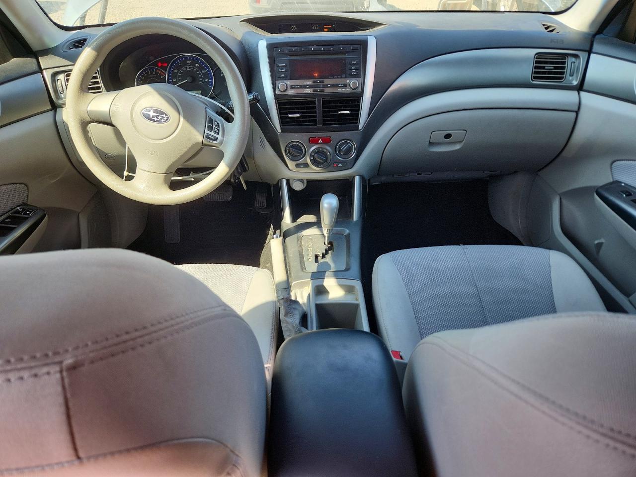 2011 Subaru Forester 2.5x Turquoise vin: JF2SHABC6BH725638