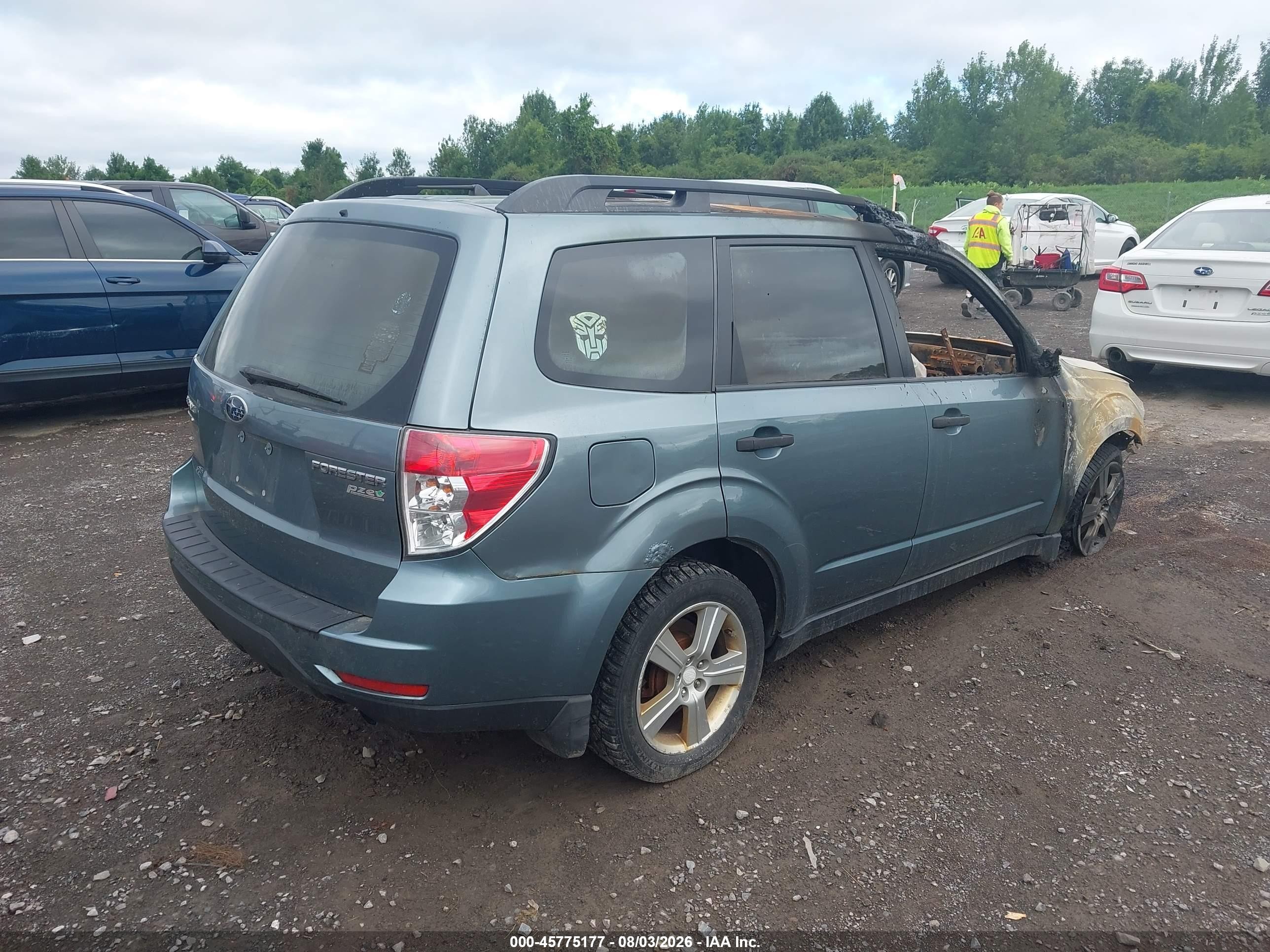 2011 Subaru Forester 2.5x Blue vin: JF2SHABC6BH731133