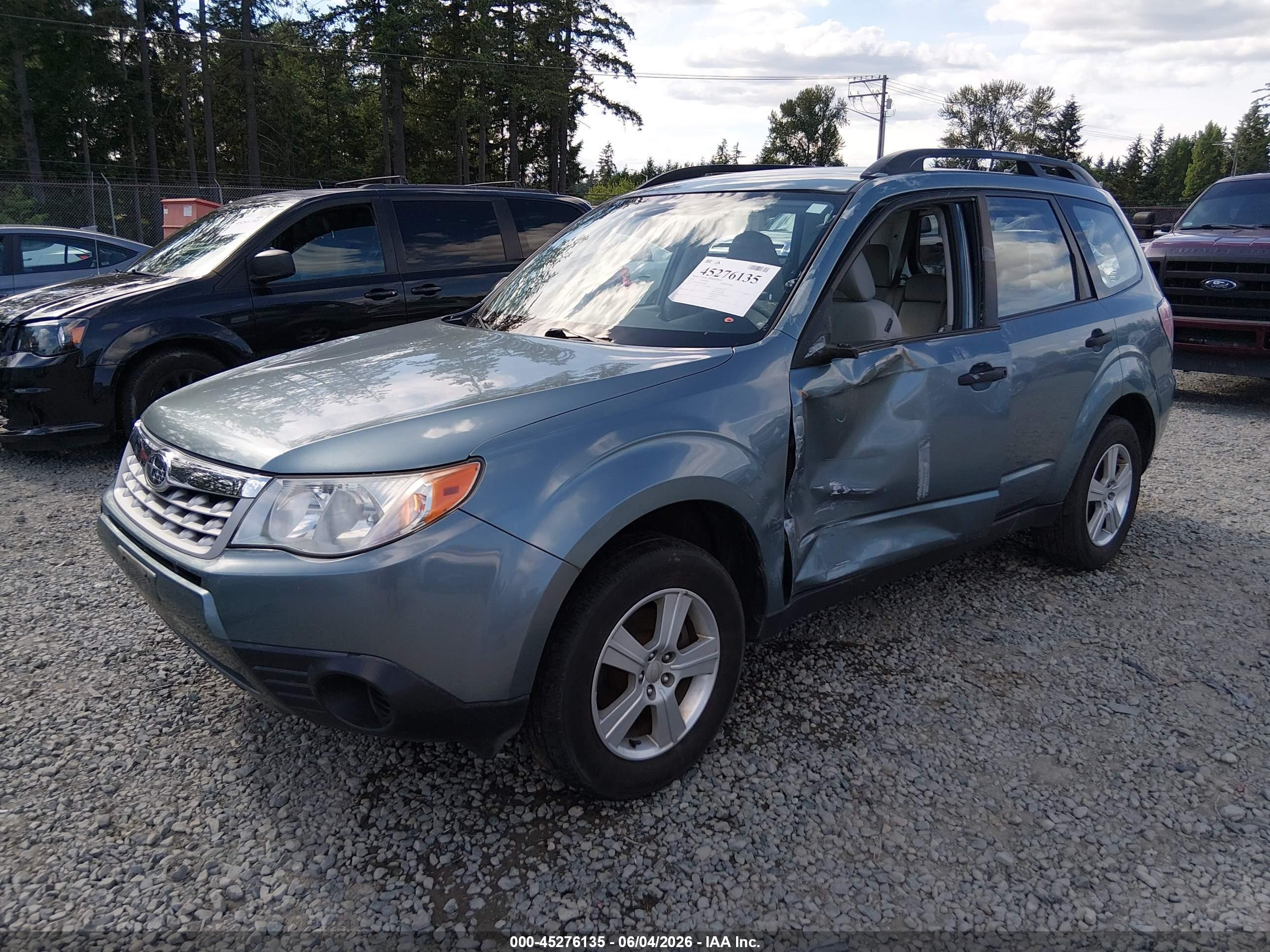 2012 Subaru Forester 2.5x Blue vin: JF2SHABC6CG408823