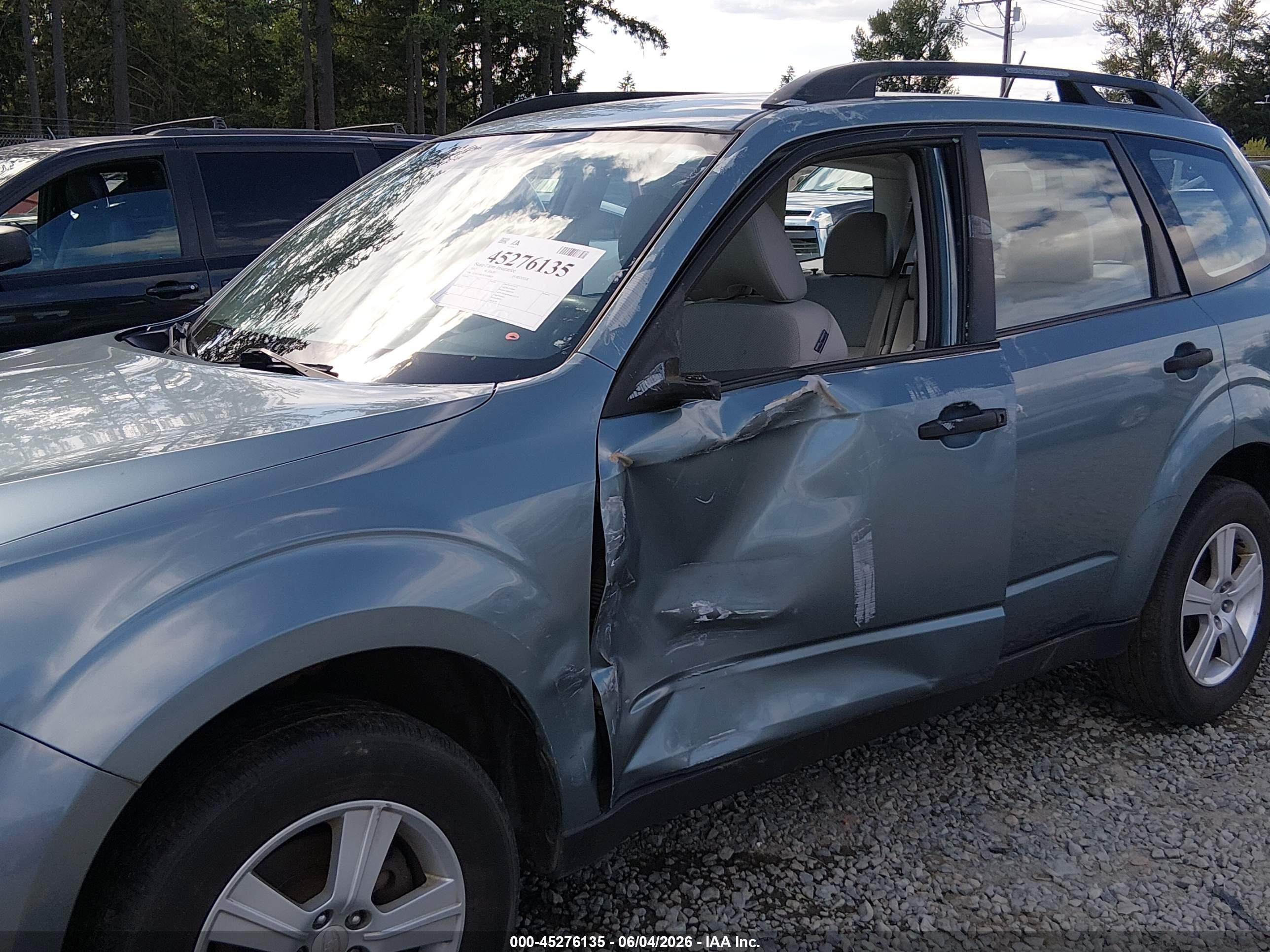 2012 Subaru Forester 2.5x Blue vin: JF2SHABC6CG408823