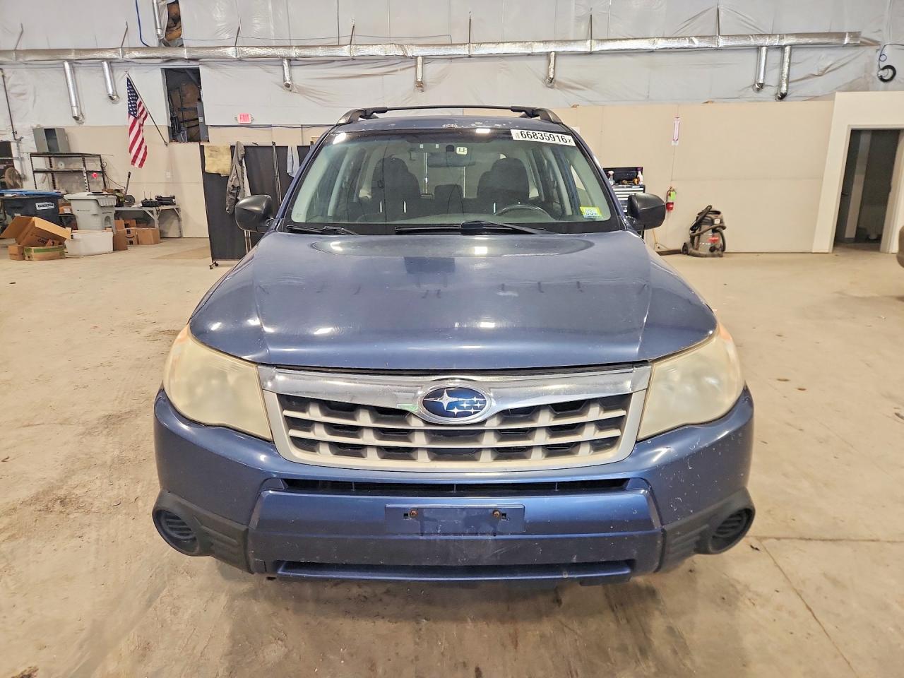 2012 Subaru Forester 2.5x Blue vin: JF2SHABC6CH436888