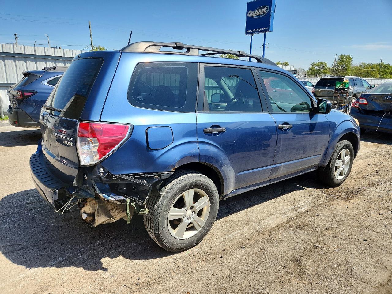 2012 Subaru Forester 2.5x Blue vin: JF2SHABC6CH447342