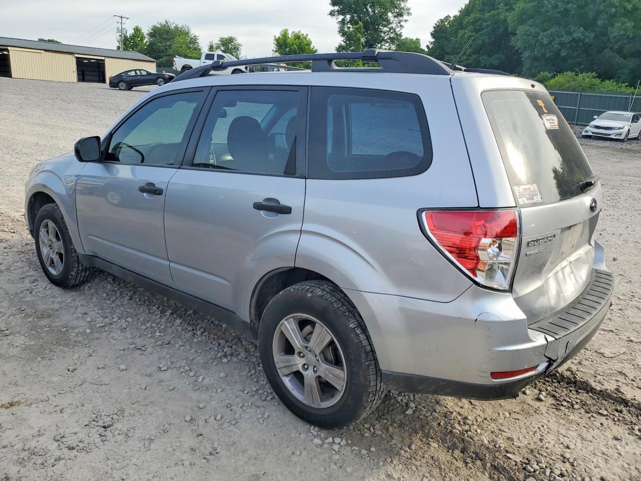 2013 Subaru Forester 2.5x Silver vin: JF2SHABC6DH409188