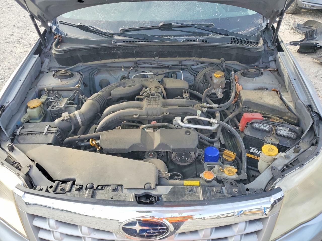 2013 Subaru Forester 2.5x Silver vin: JF2SHABC6DH409188
