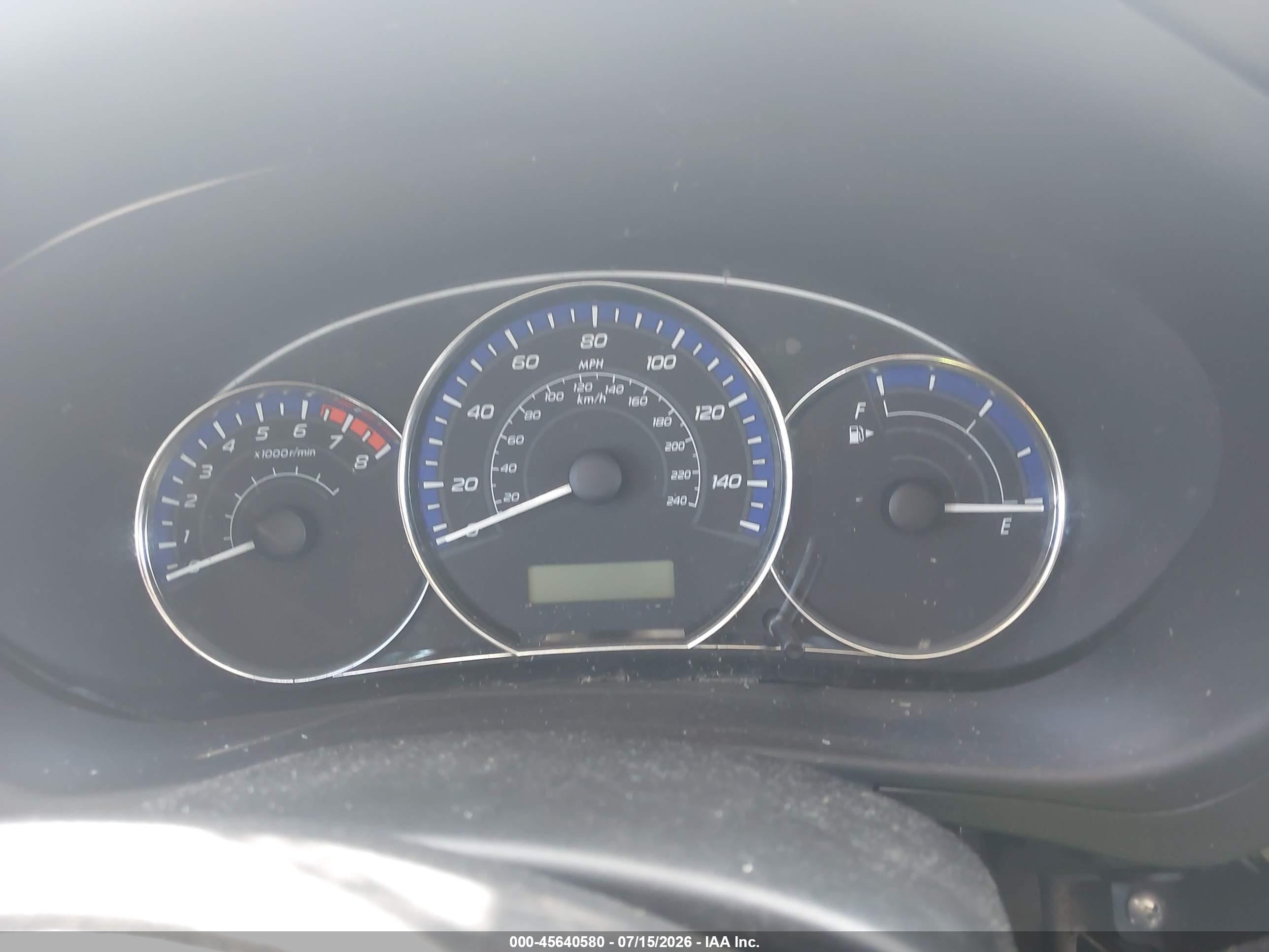 2013 Subaru Forester 2.5x Silver vin: JF2SHABC6DH428615