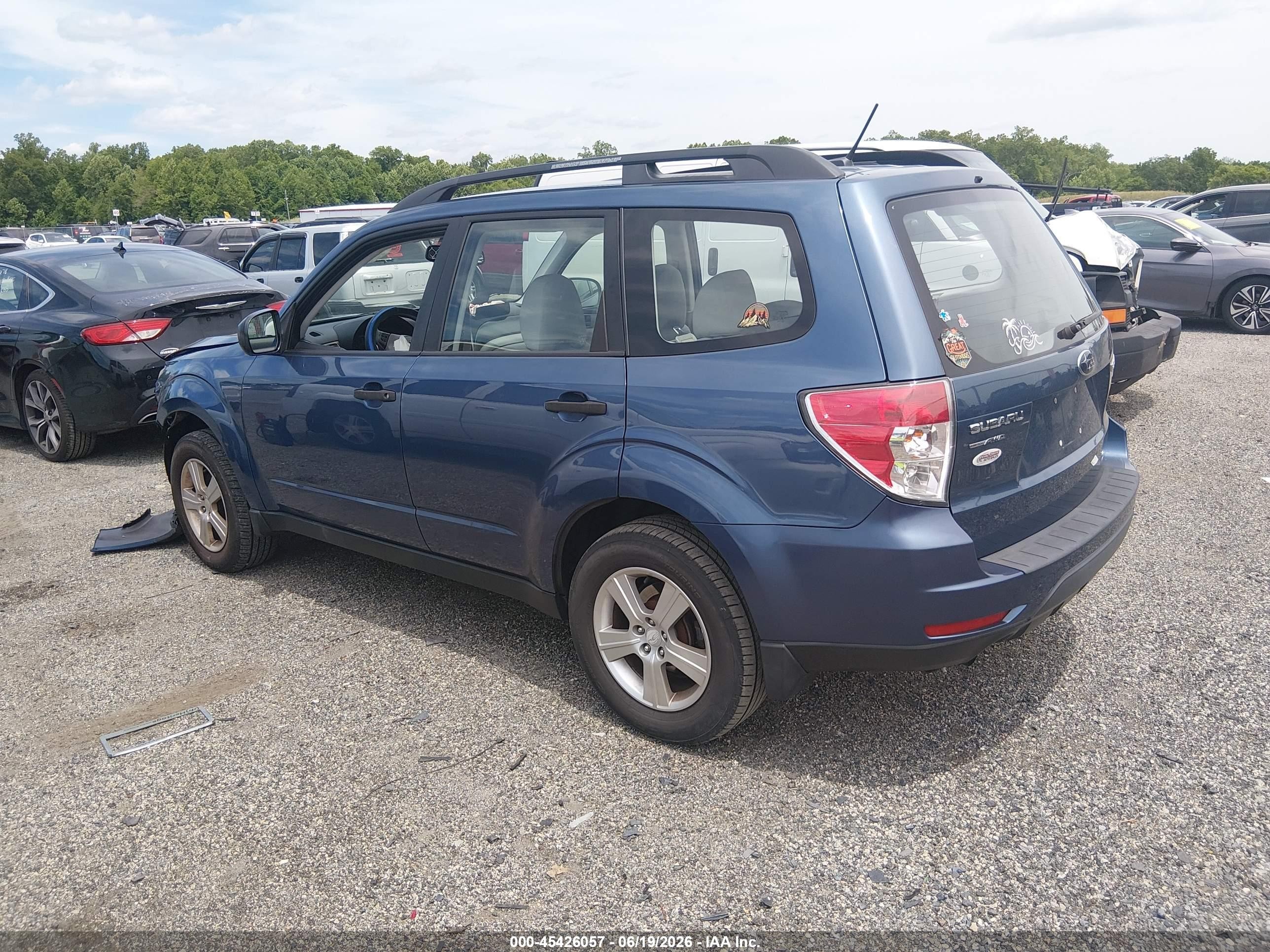 2013 Subaru Forester 2.5x Синий vin: JF2SHABC6DH438464