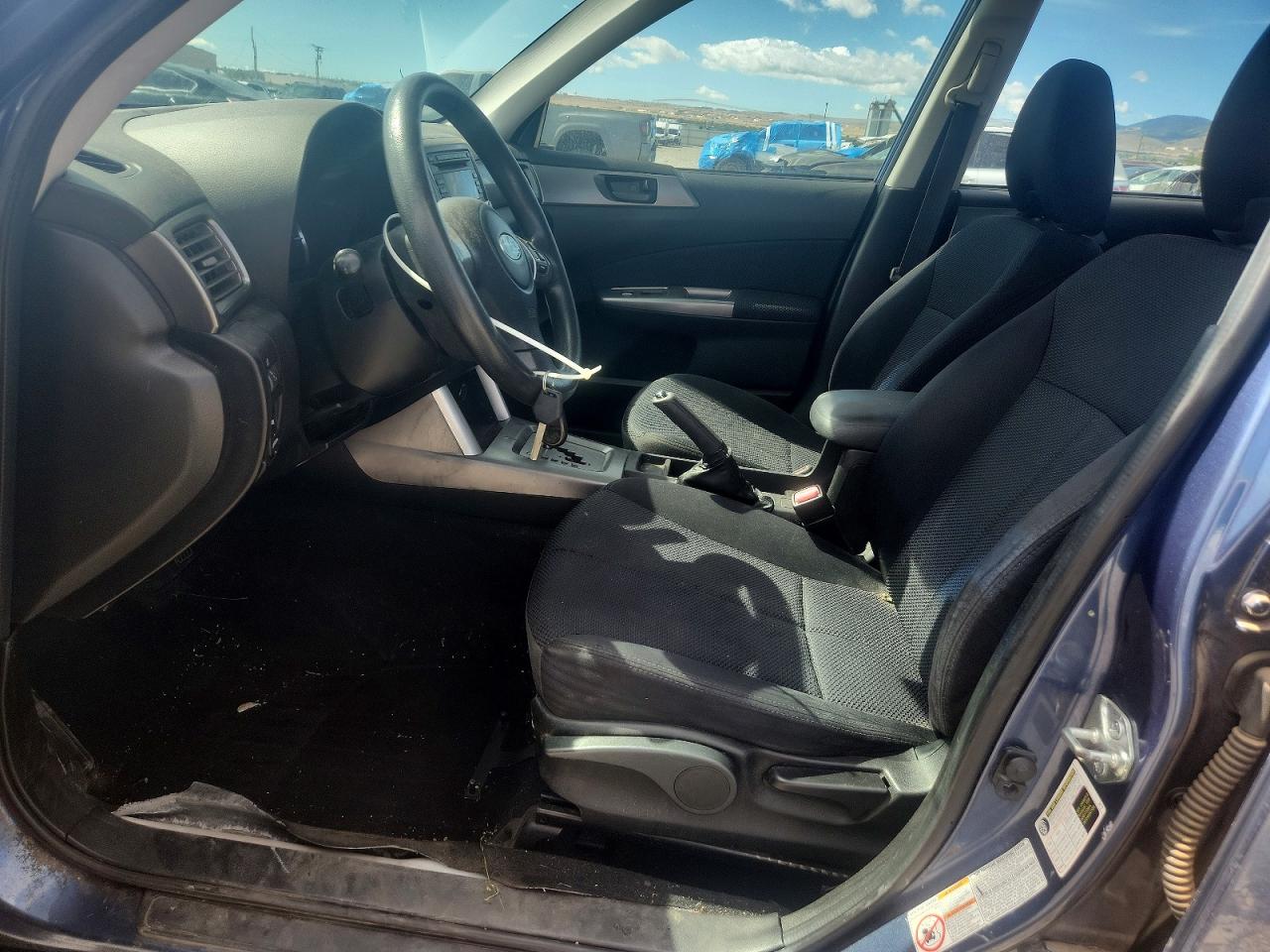 2011 Subaru Forester 2.5x Blue vin: JF2SHABC7BH737541