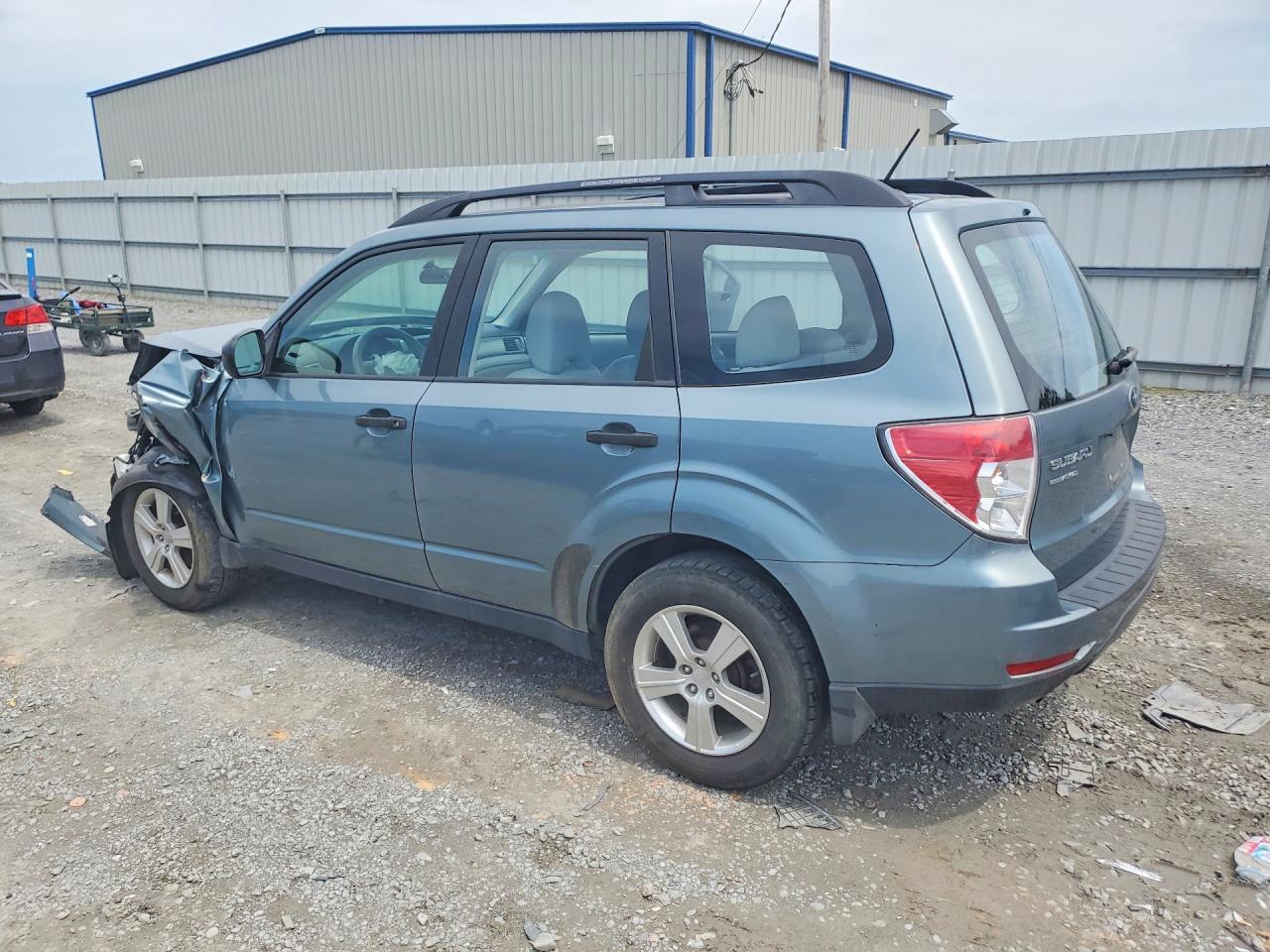 2011 Subaru Forester 2.5x Blue vin: JF2SHABC7BH746398