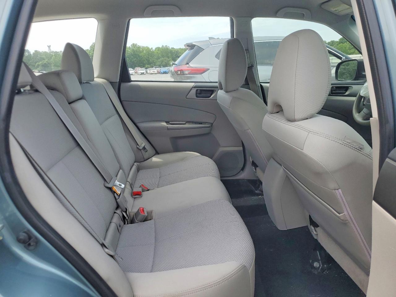 2011 Subaru Forester 2.5x Blue vin: JF2SHABC7BH746398