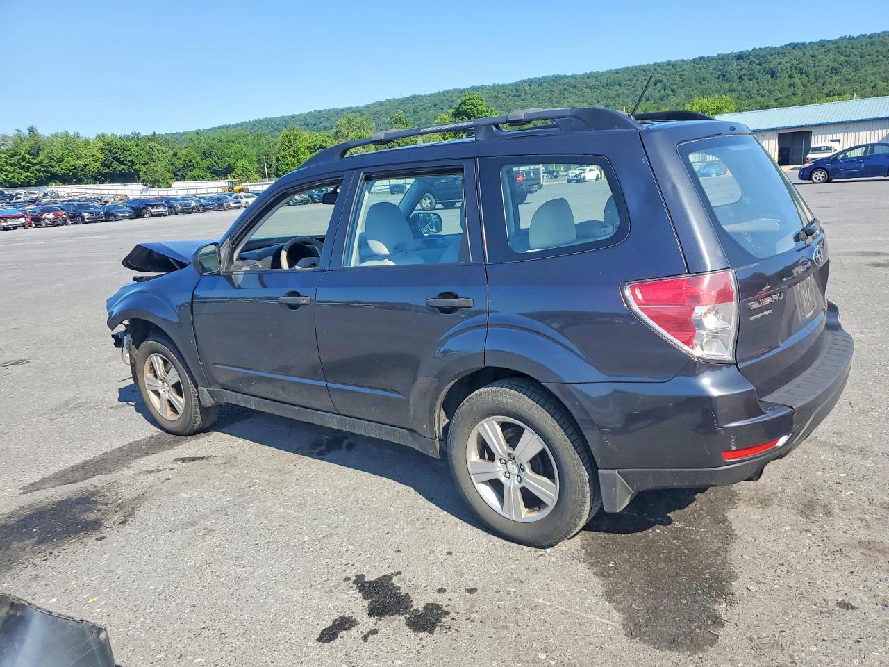 2012 Subaru Forester 2.5x Charcoal vin: JF2SHABC7CH428041