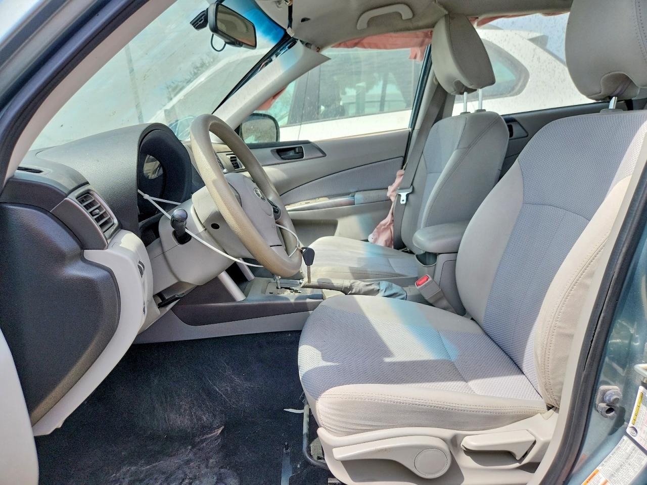 2012 Subaru Forester 2.5x Teal vin: JF2SHABC7CH436804