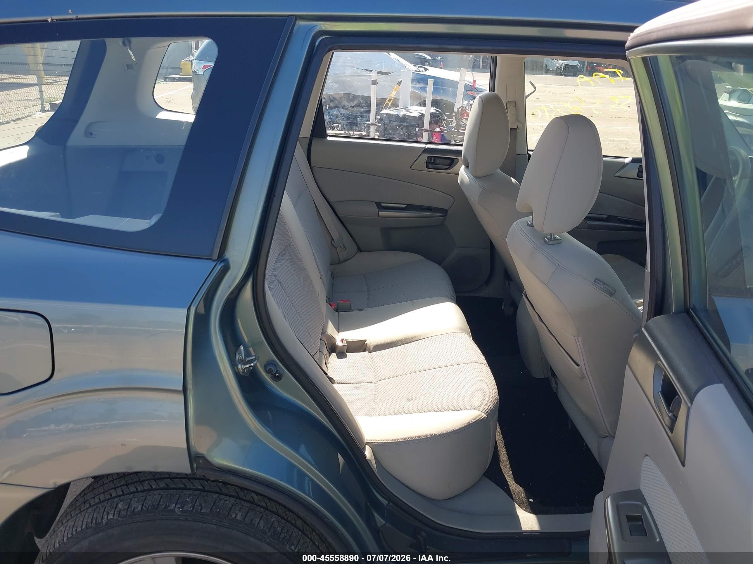 2012 Subaru Forester 2.5x Teal vin: JF2SHABC7CH466837