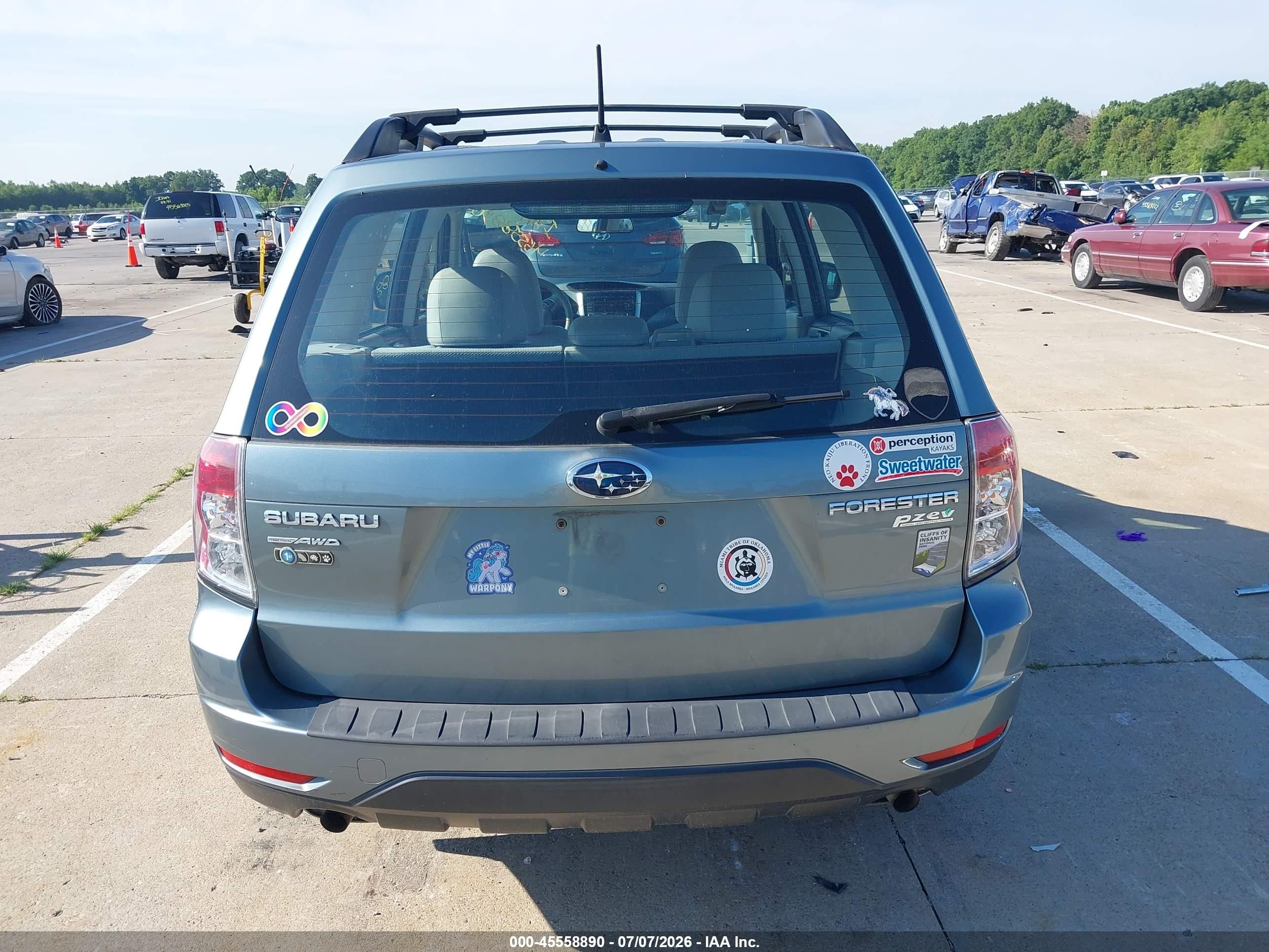 2012 Subaru Forester 2.5x Teal vin: JF2SHABC7CH466837