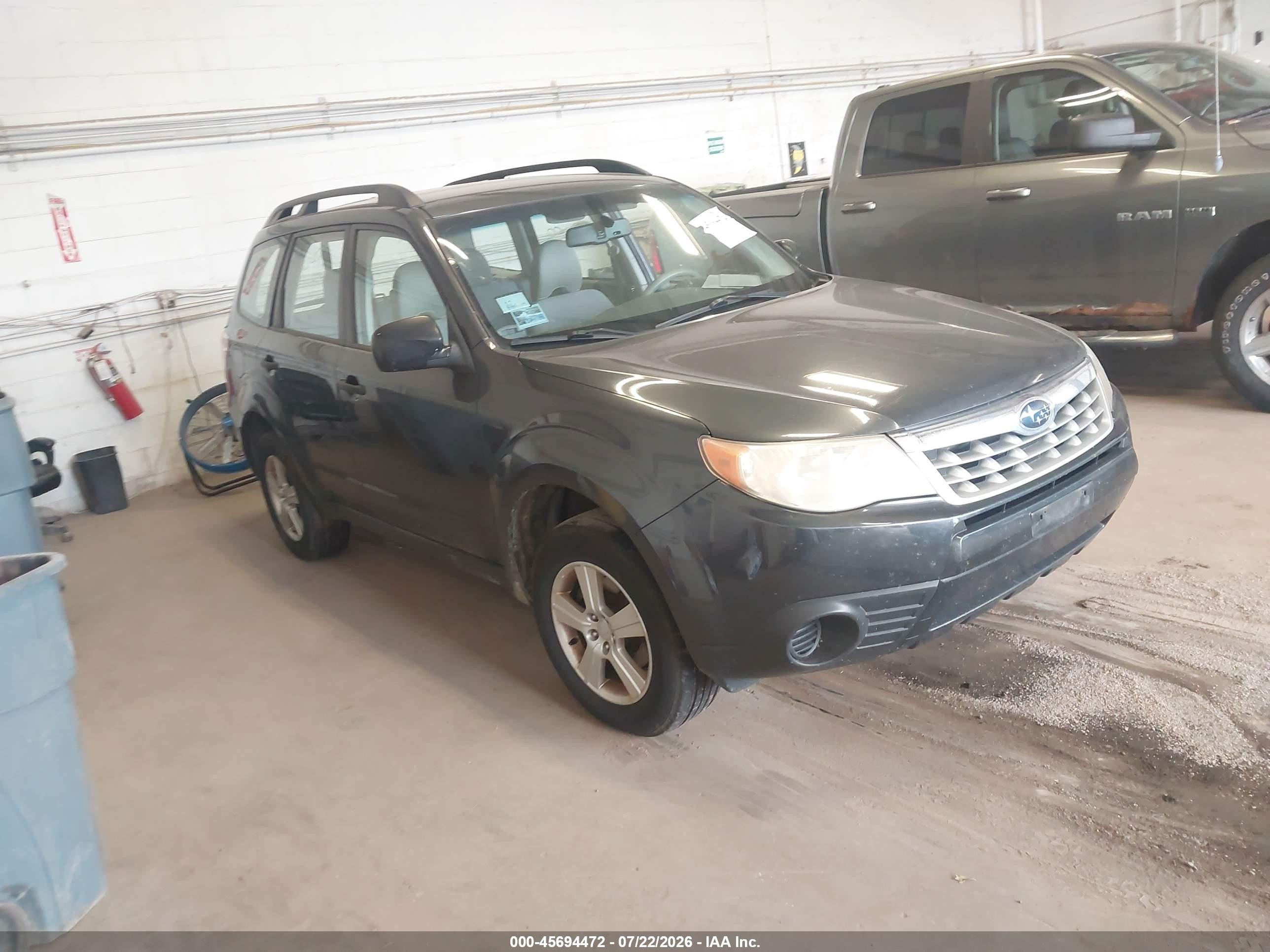 2012 Subaru Forester 2.5x Gray vin: JF2SHABC7CH468331