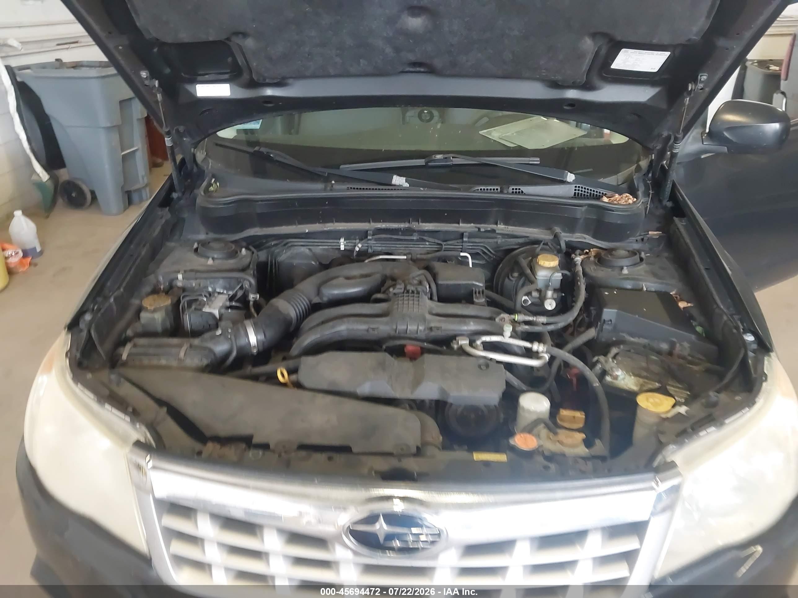 2012 Subaru Forester 2.5x Gray vin: JF2SHABC7CH468331