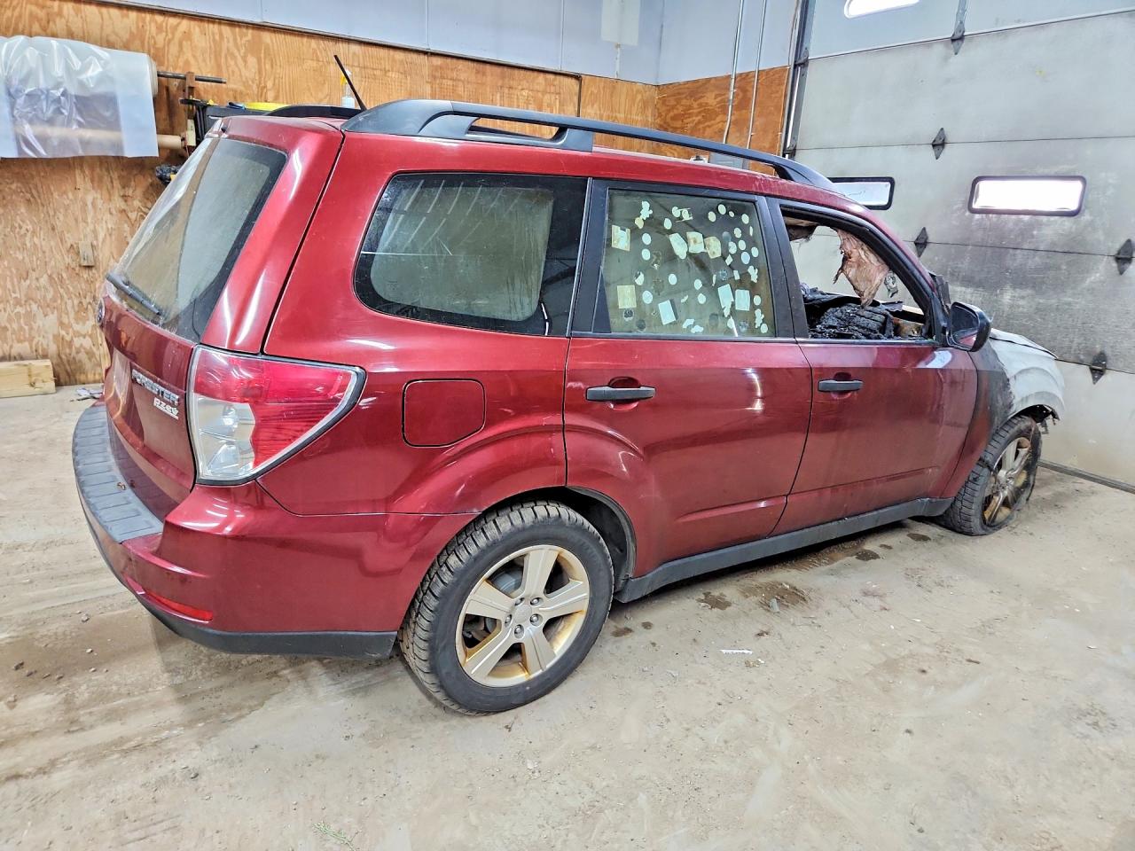 2013 Subaru Forester 2.5x Burn vin: JF2SHABC7DH428722