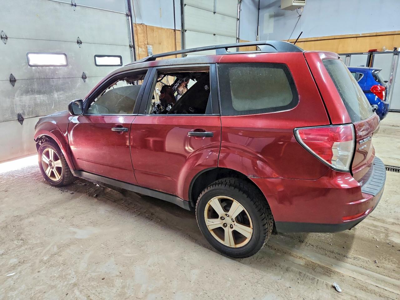 2013 Subaru Forester 2.5x Burn vin: JF2SHABC7DH428722