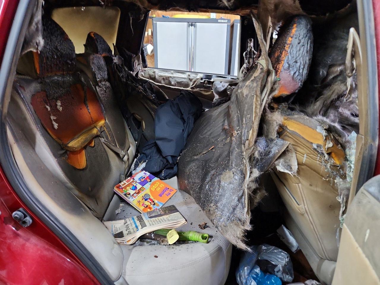 2013 Subaru Forester 2.5x Burn vin: JF2SHABC7DH428722