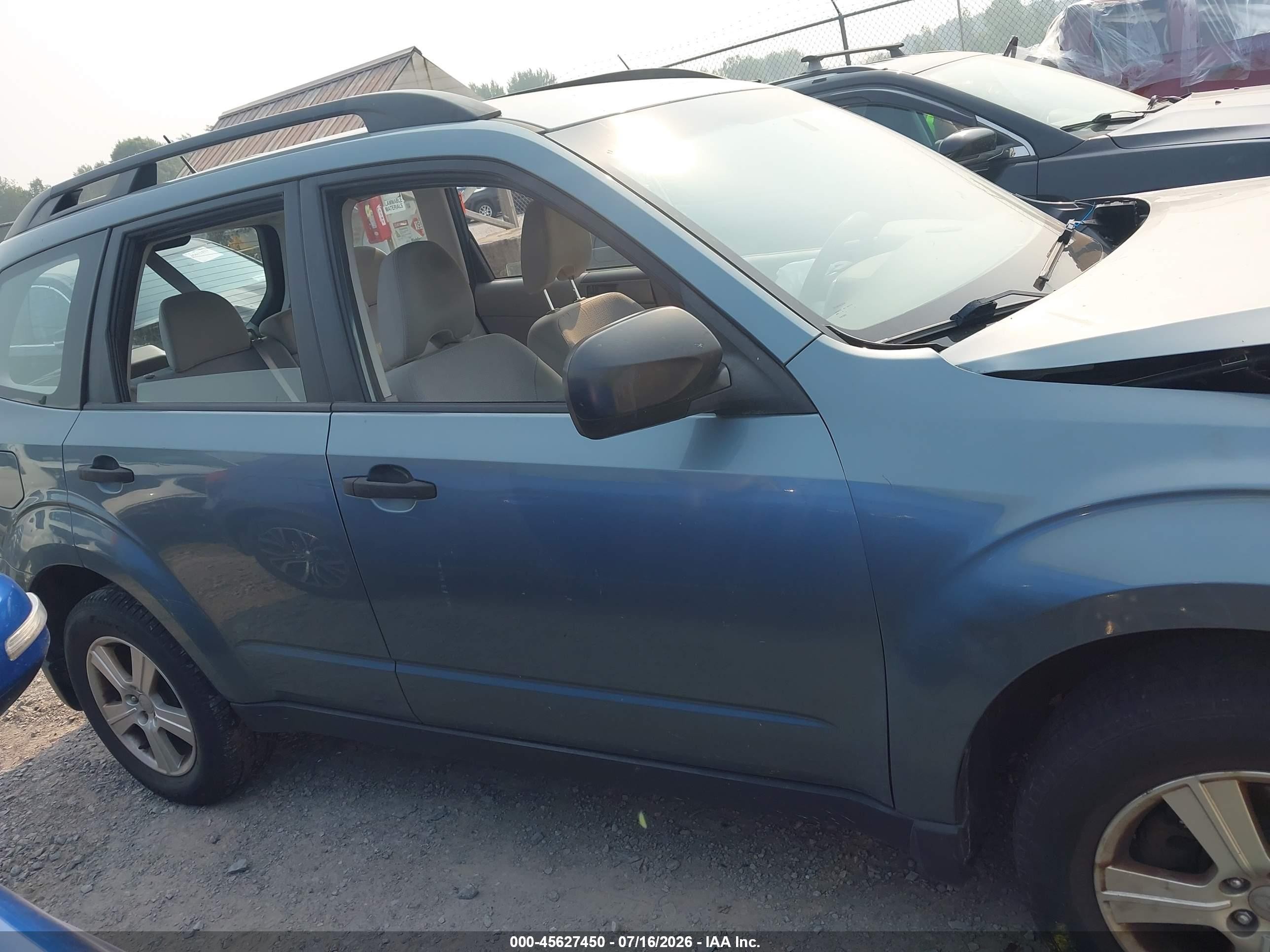 2013 Subaru Forester 2.5x Green vin: JF2SHABC7DH435220